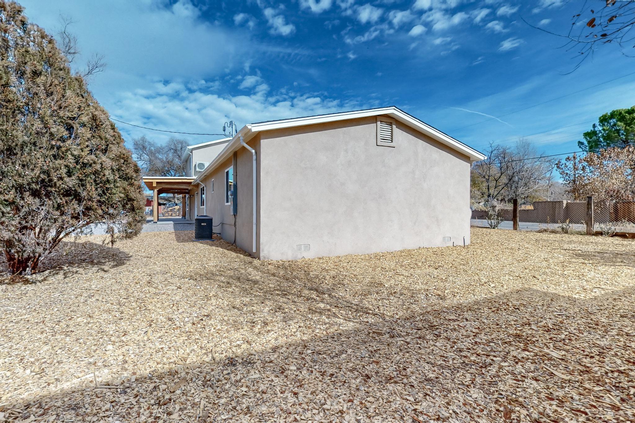 1215 LA VEGA Drive SW