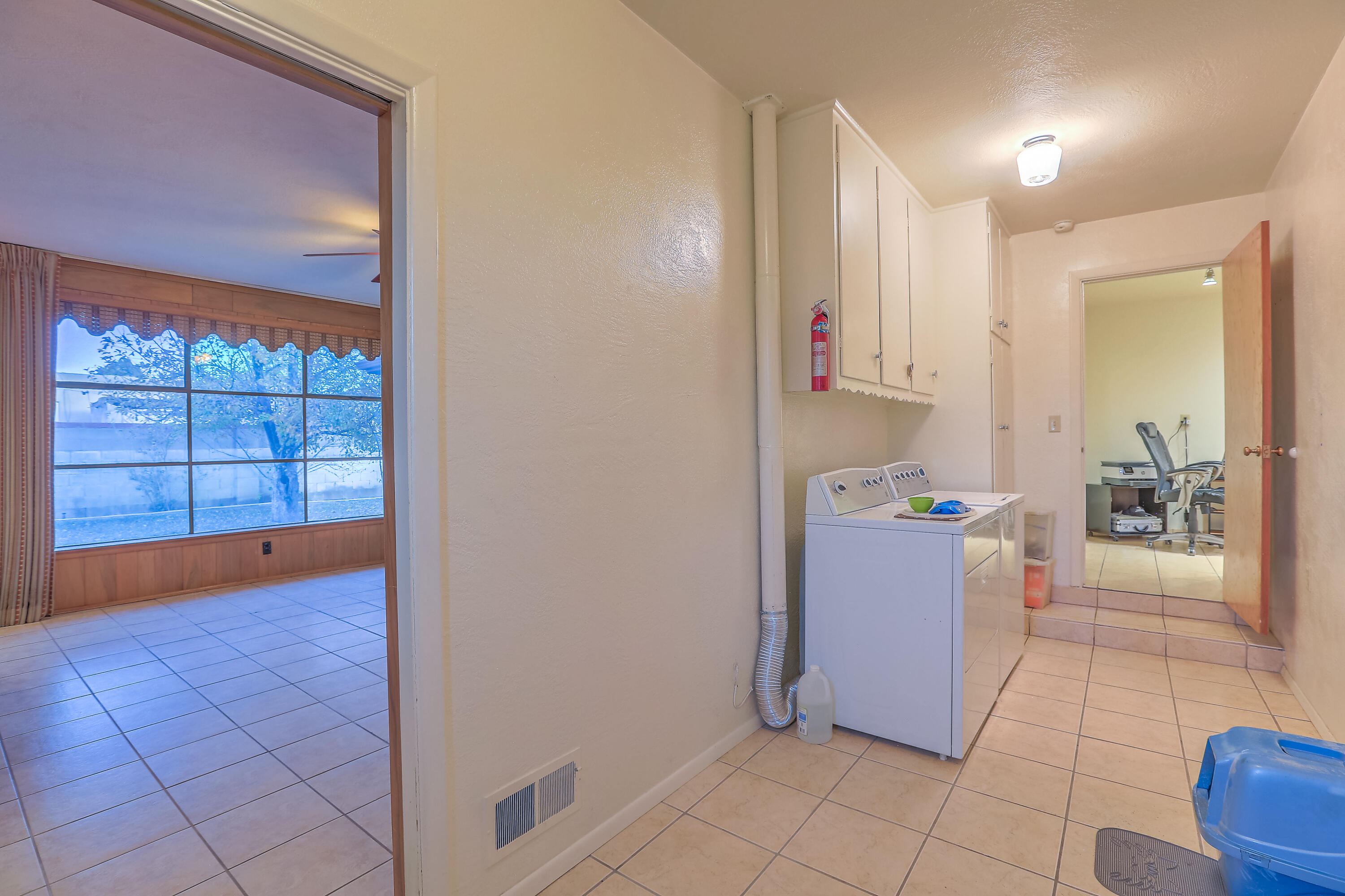 420 ALVARADO Drive NE