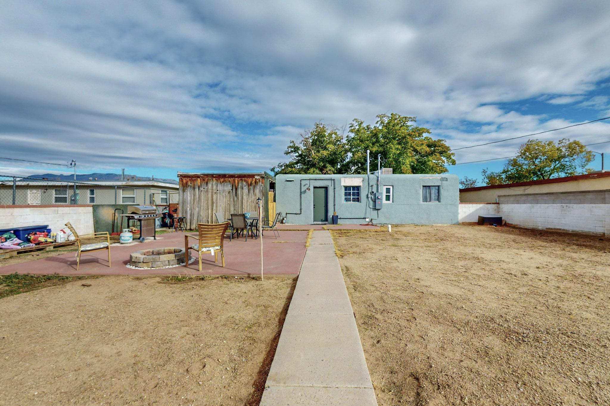 2907 MORNINGSIDE Drive NE
