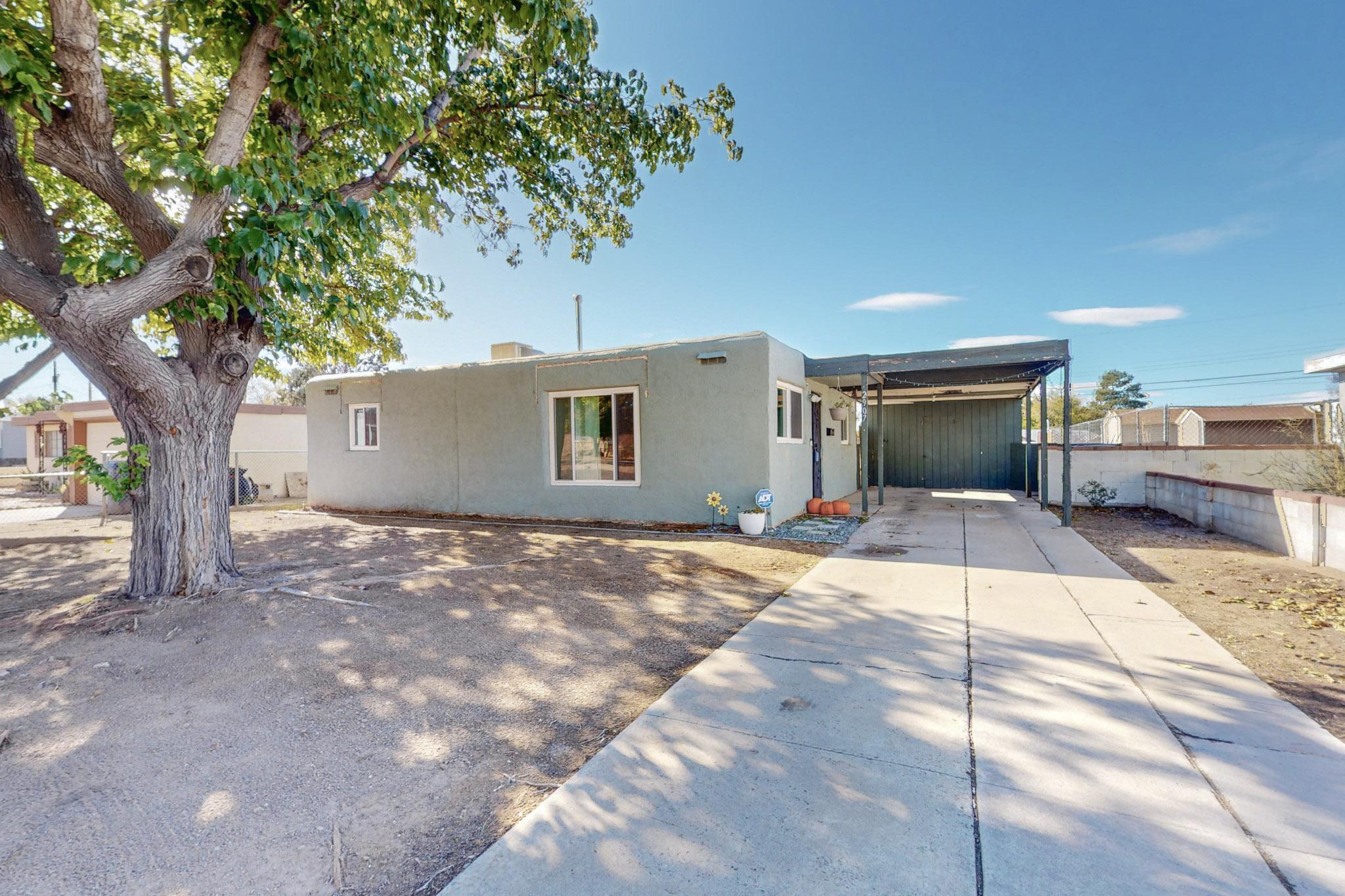 2907 MORNINGSIDE Drive NE