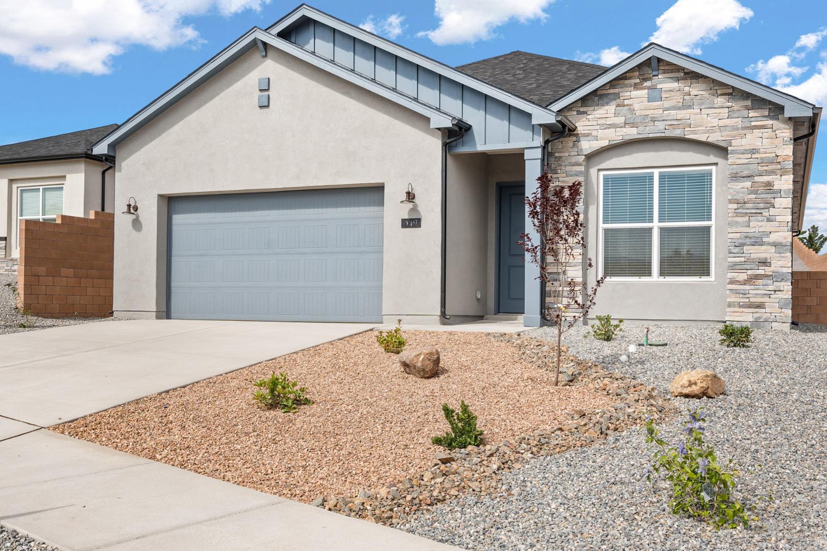 549 Mindoro Drive SE