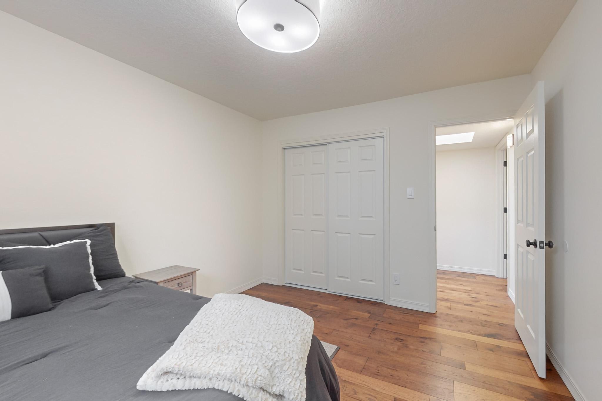 9663 DE VARGAS Loop NE