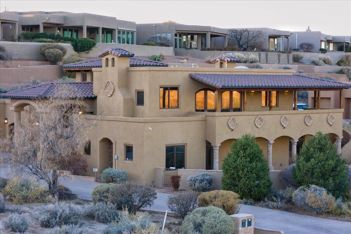 3901 MOURNING DOVE Place NW