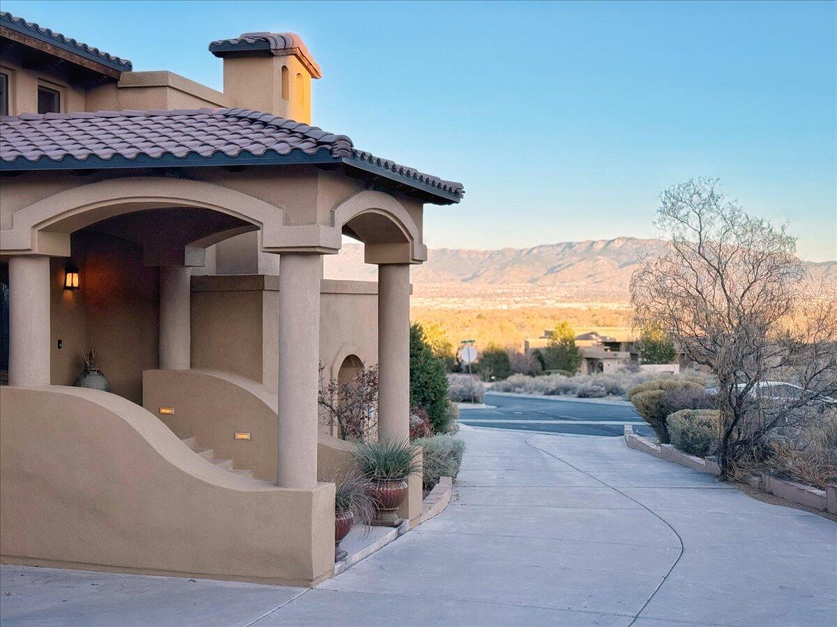 3901 MOURNING DOVE Place NW