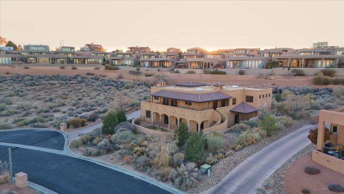 3901 MOURNING DOVE Place NW