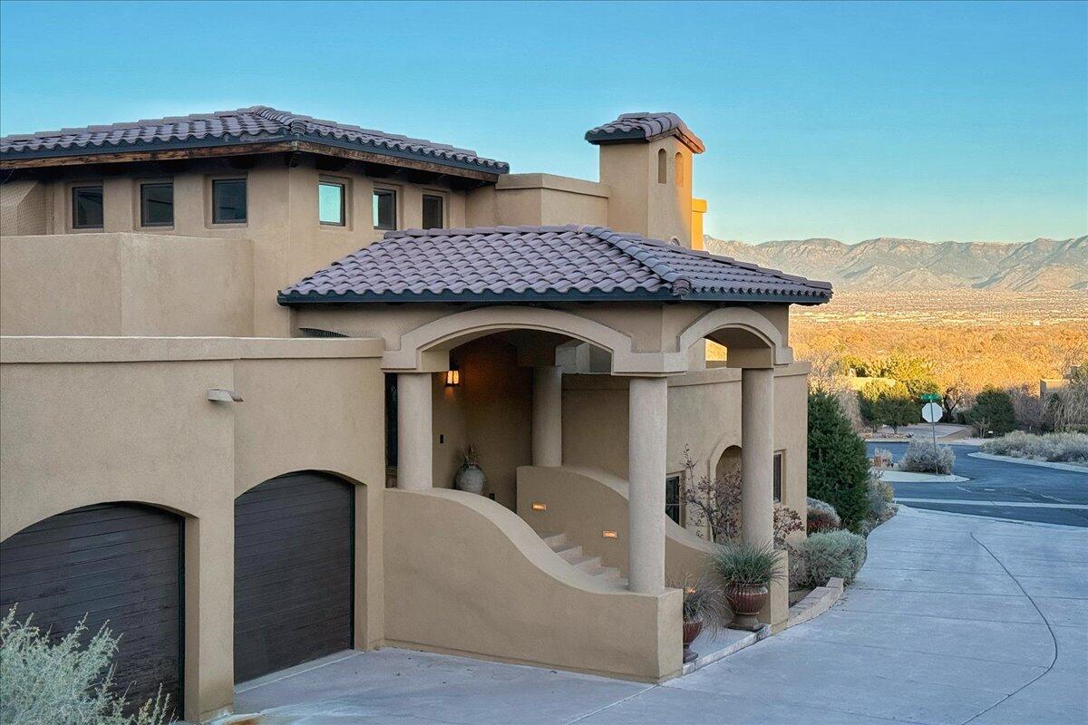 3901 MOURNING DOVE Place NW