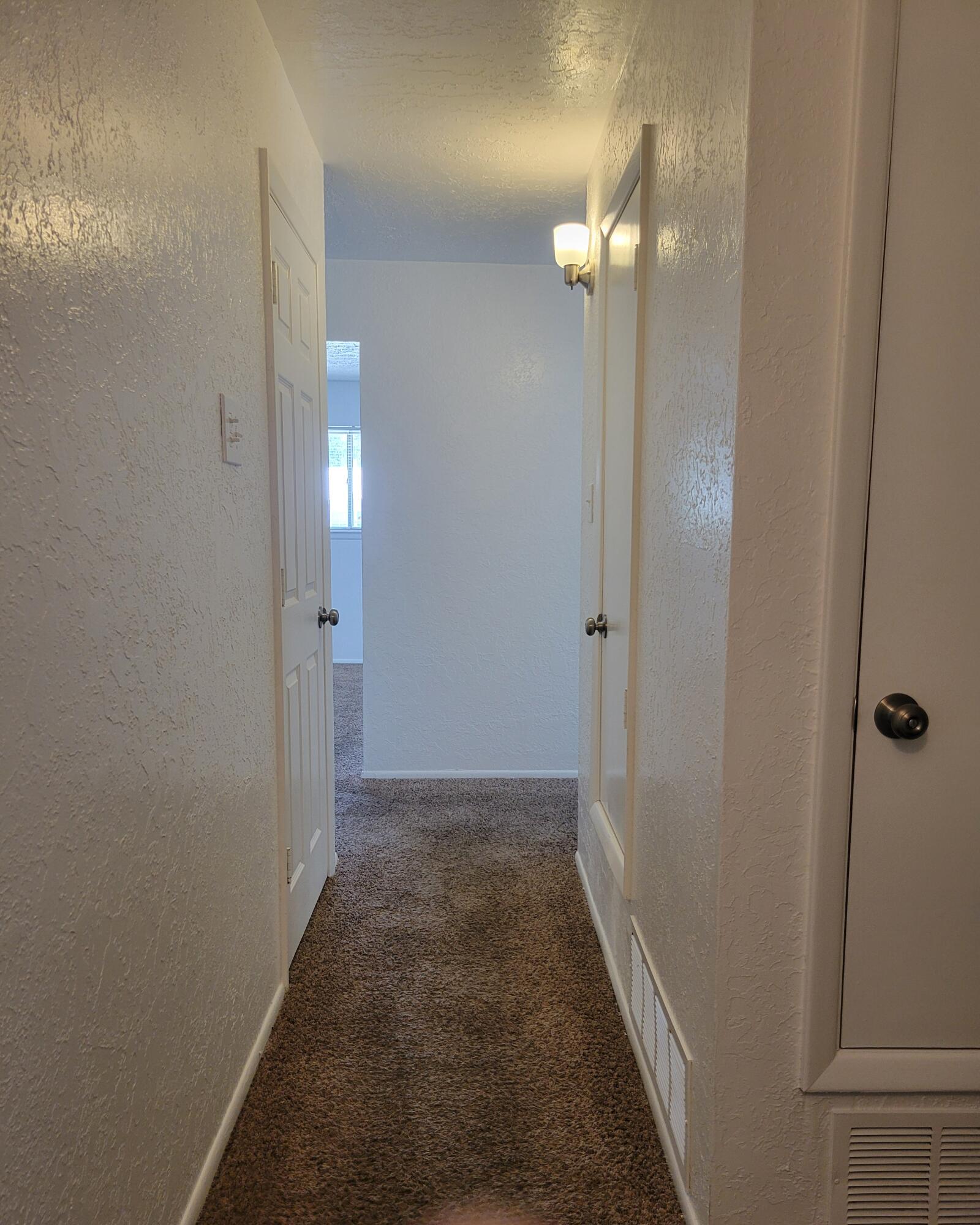 1609 STANFORD Drive SE