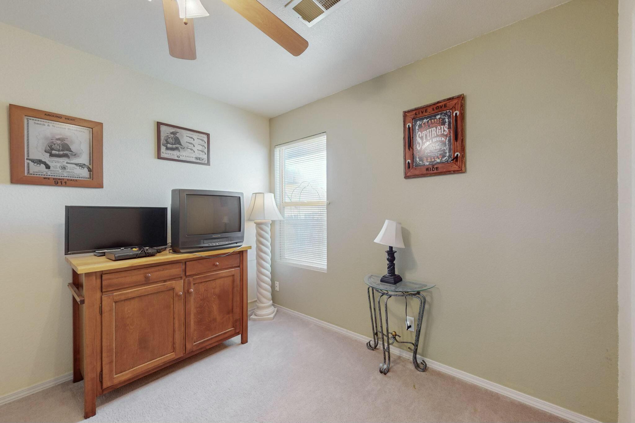 613 MORNING MEADOWS Drive NE