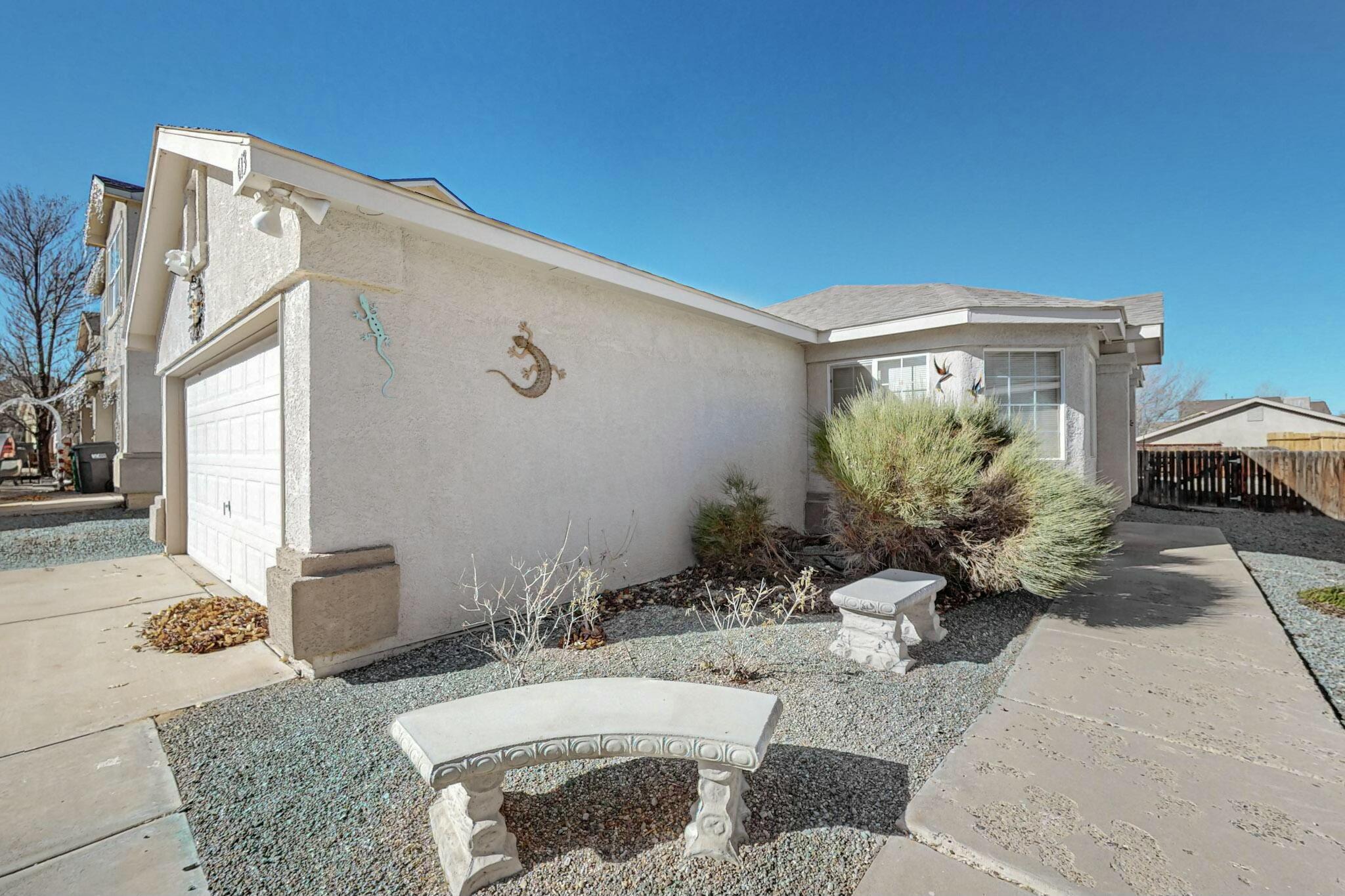 613 MORNING MEADOWS Drive NE