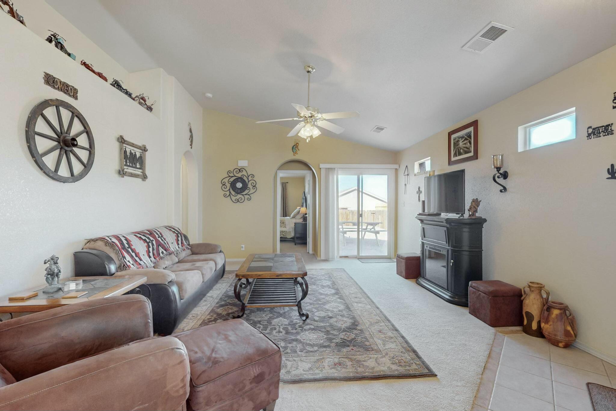 613 MORNING MEADOWS Drive NE