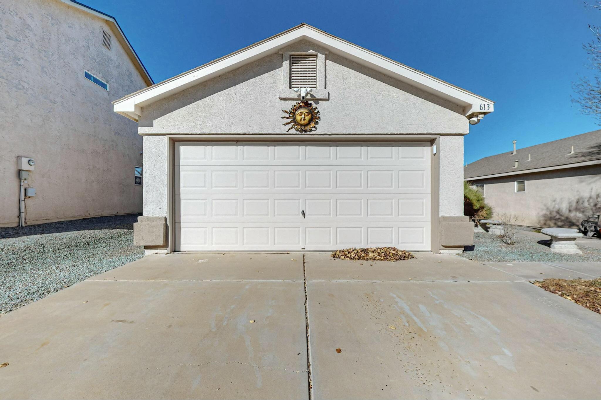 613 MORNING MEADOWS Drive NE