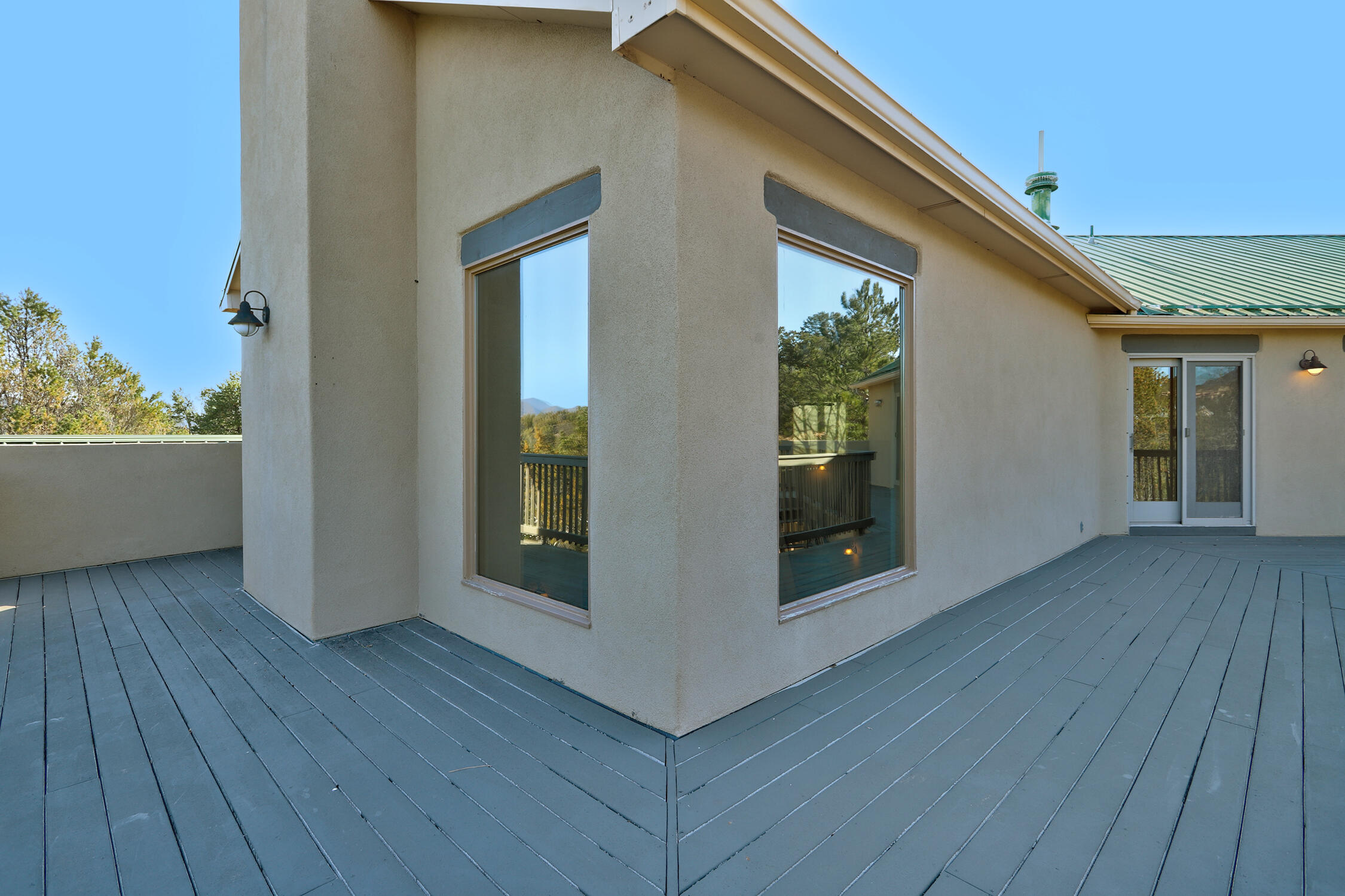 30 CANYON RIDGE Drive