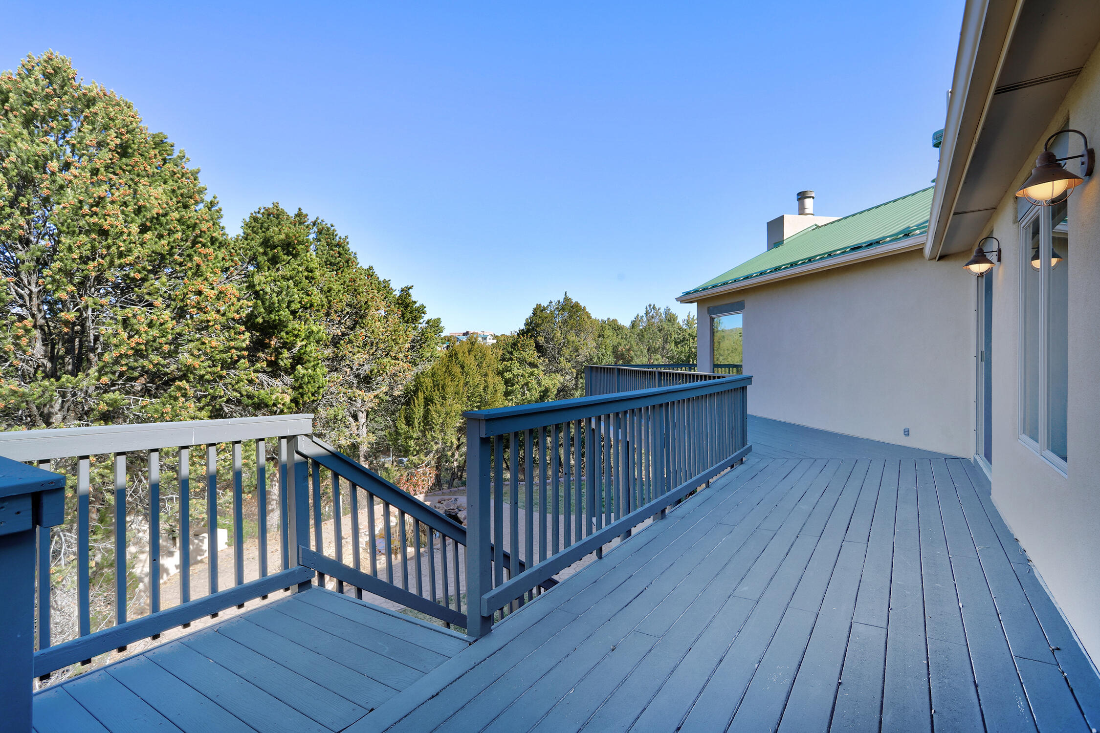 30 CANYON RIDGE Drive