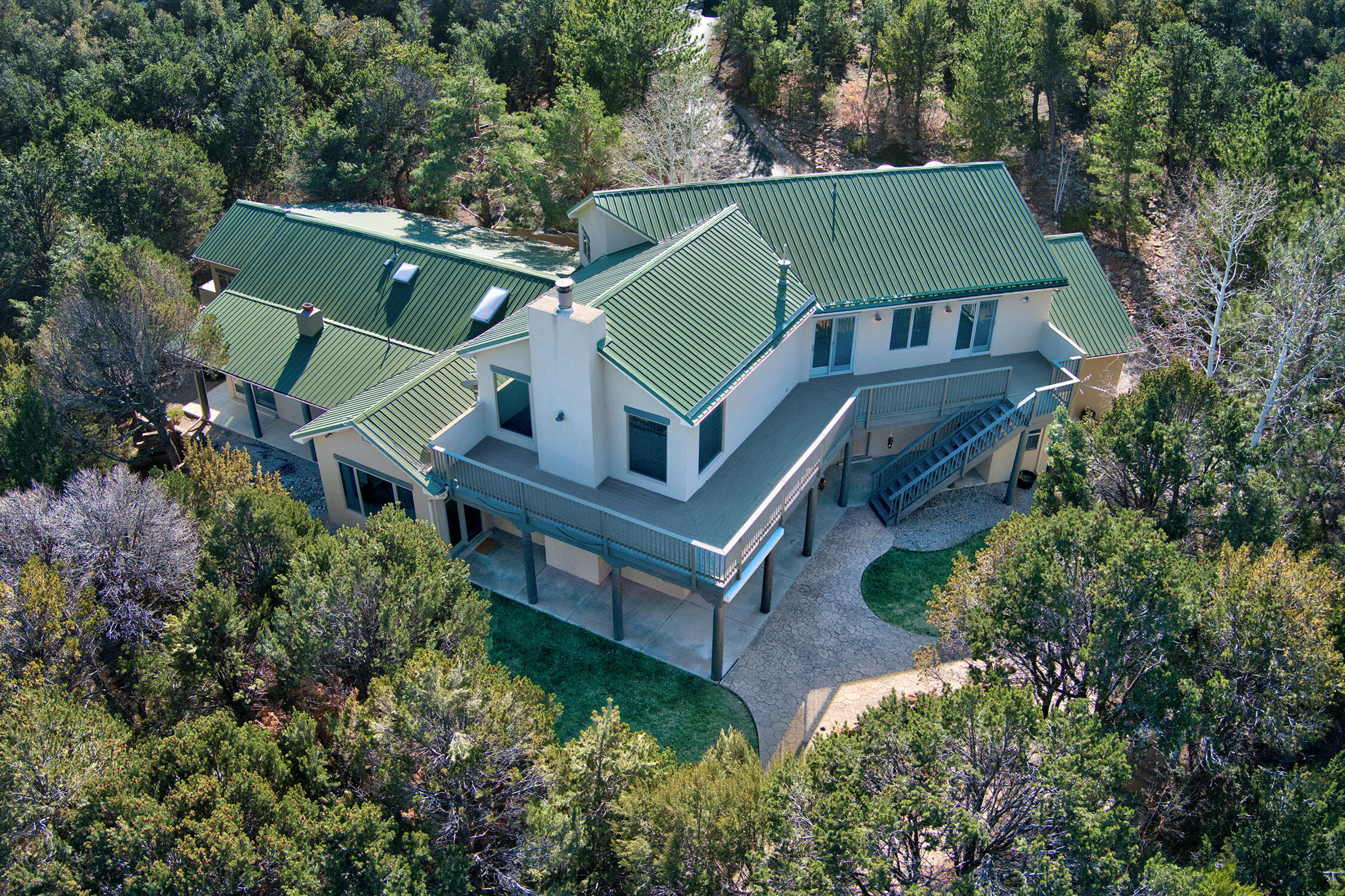 30 CANYON RIDGE Drive