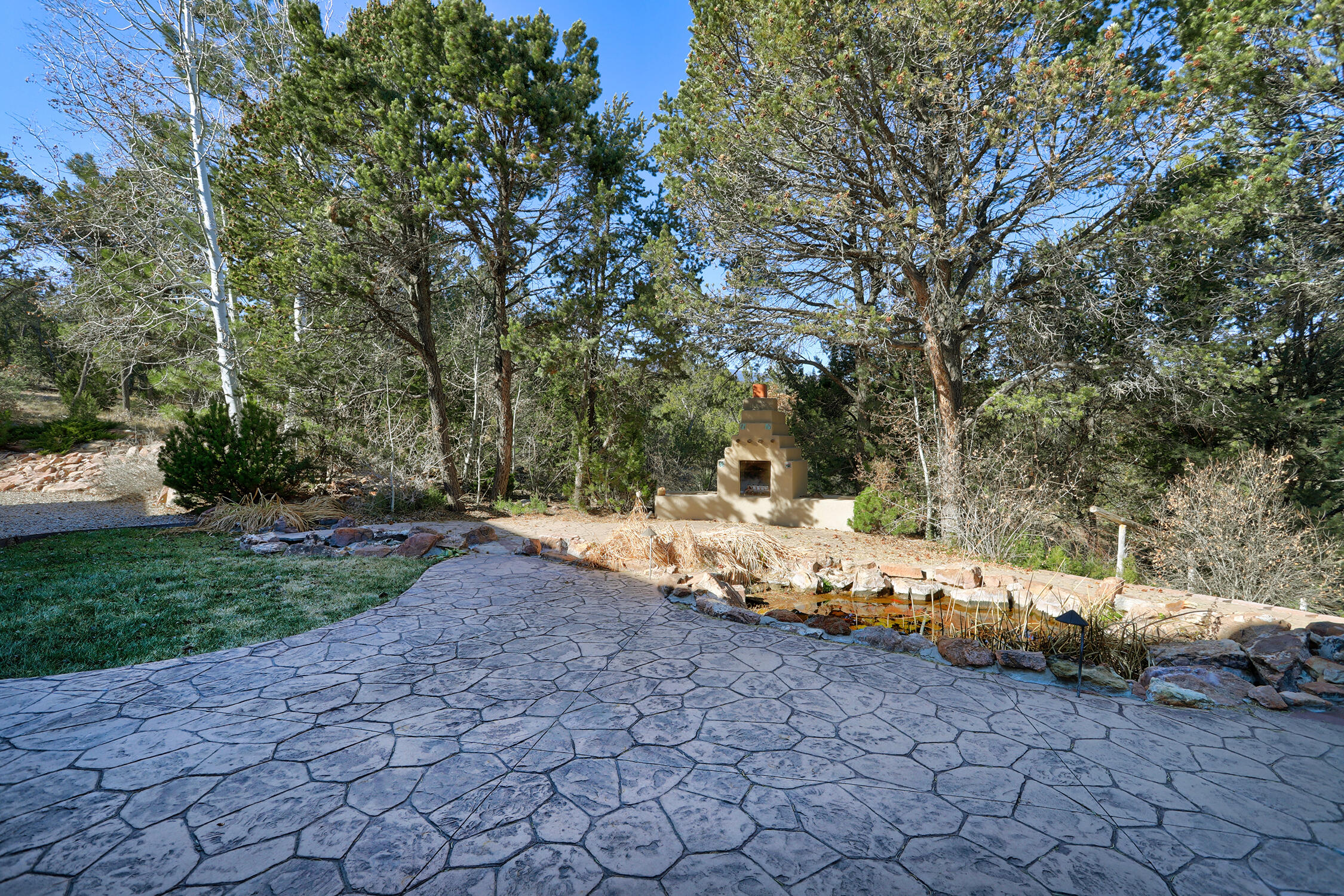 30 CANYON RIDGE Drive