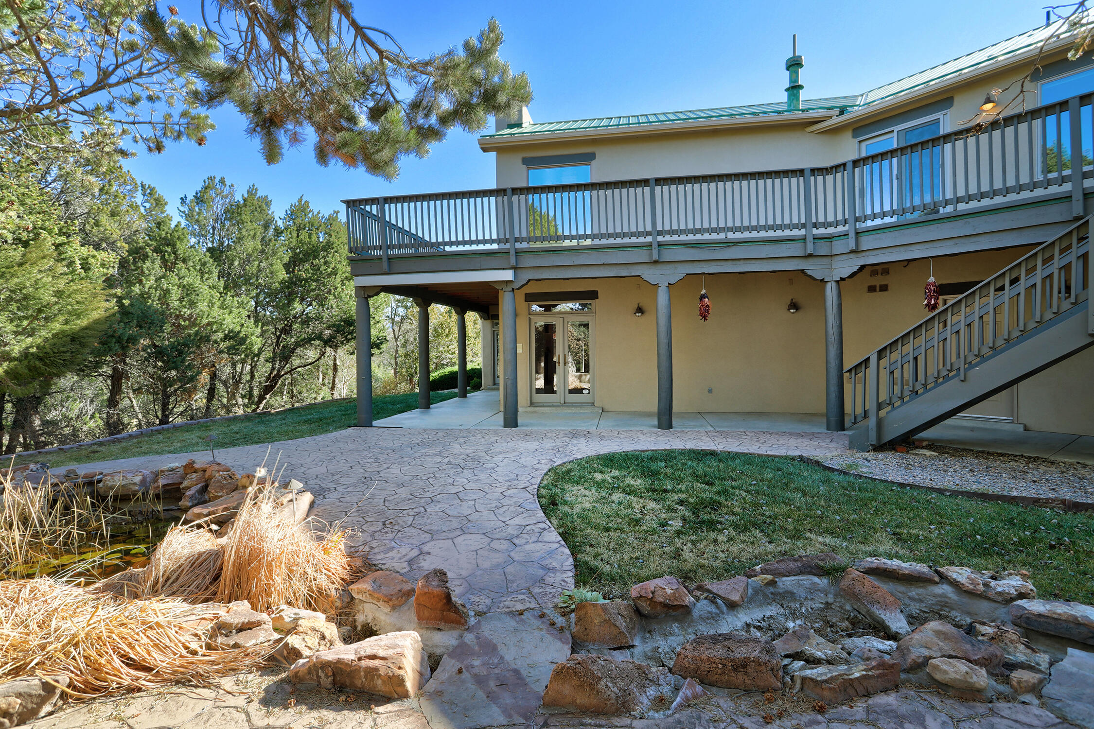 30 CANYON RIDGE Drive