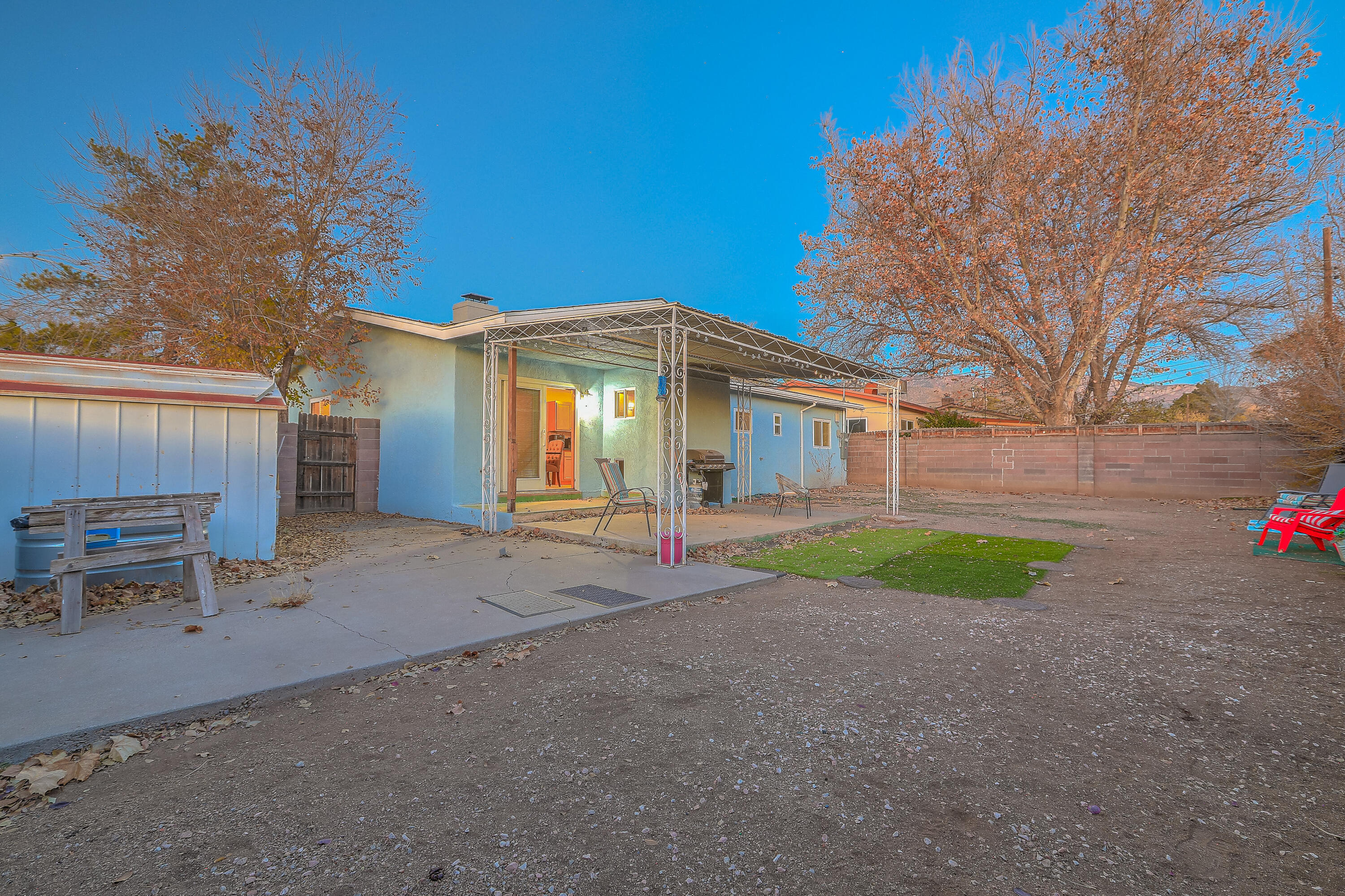 10800 PRINCESS JEANNE Avenue NE
