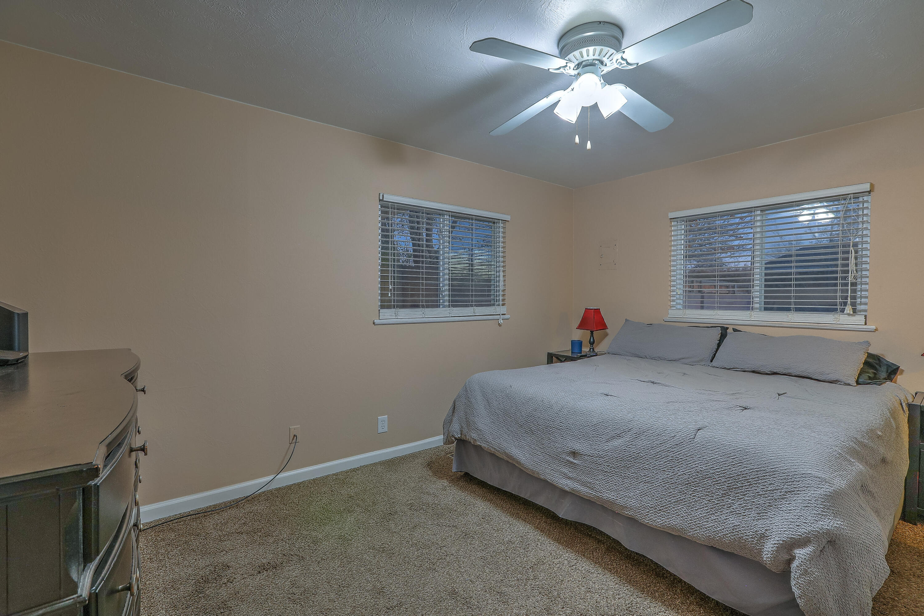 10800 PRINCESS JEANNE Avenue NE