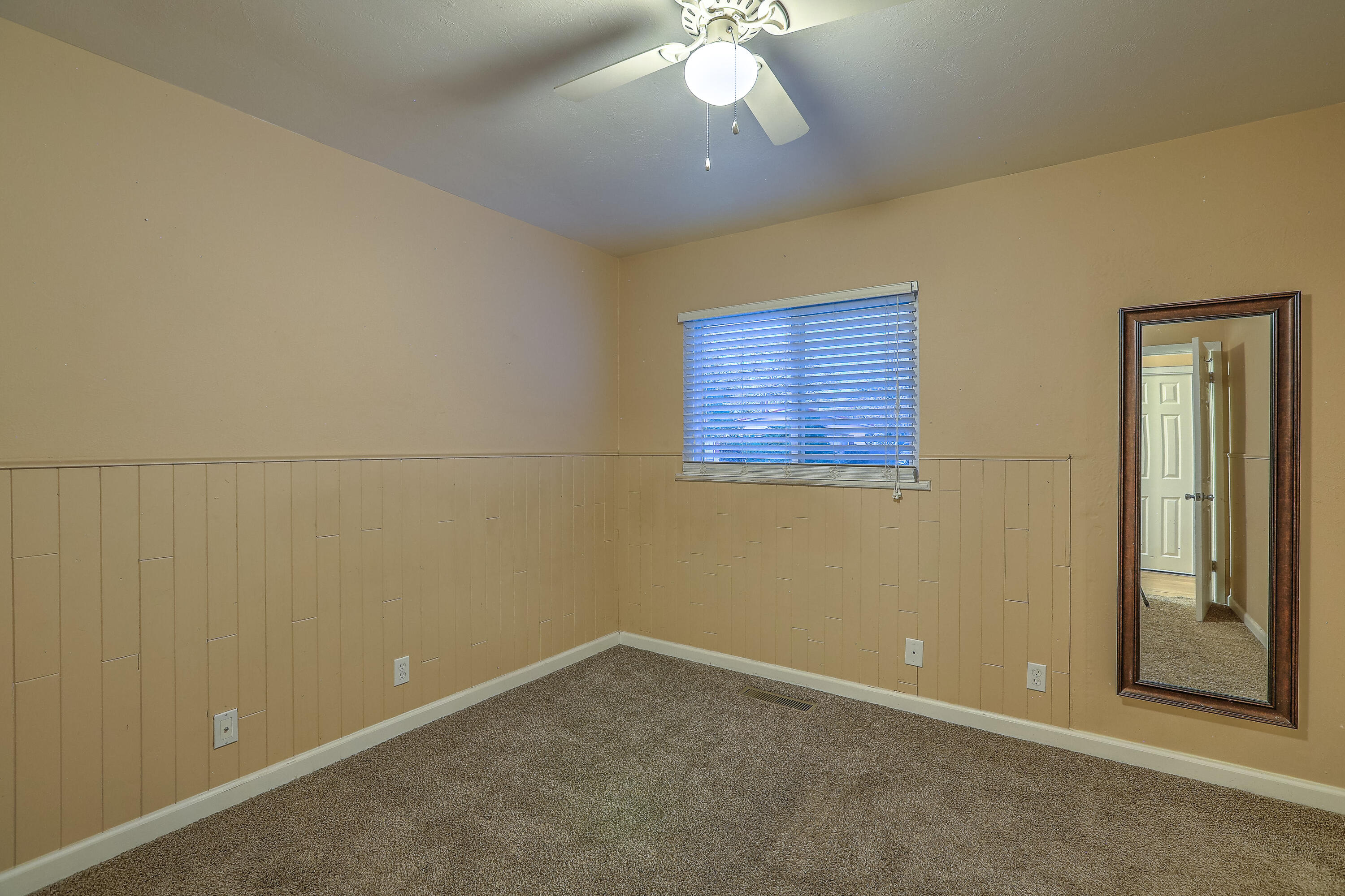 10800 PRINCESS JEANNE Avenue NE
