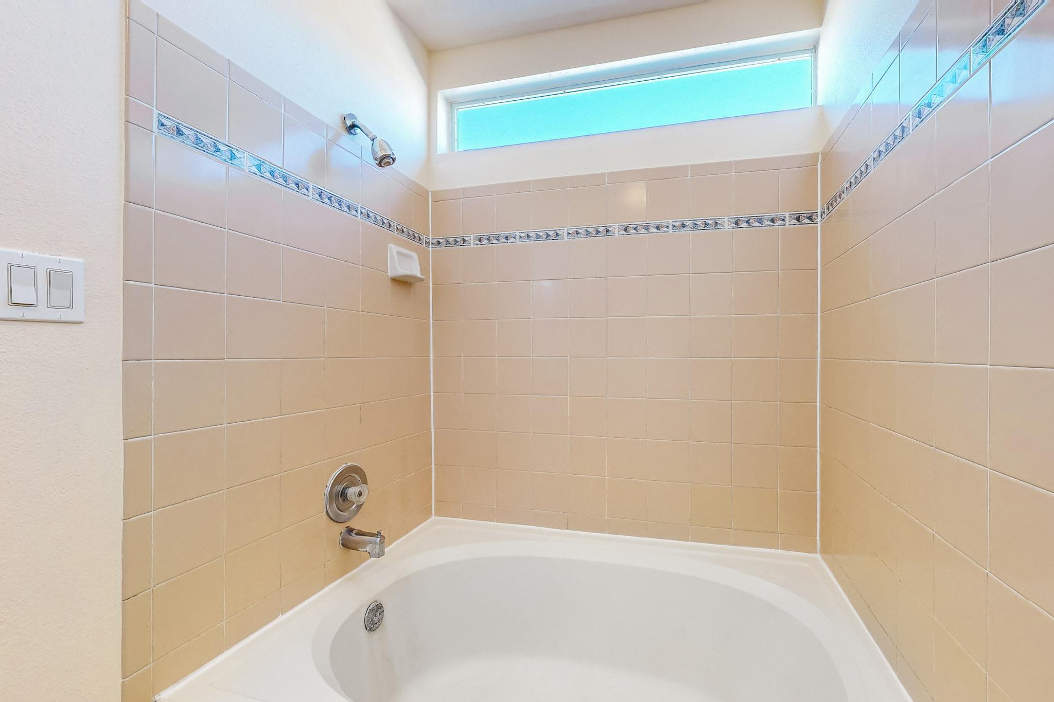 7055 NATALIE JANAE Lane NE