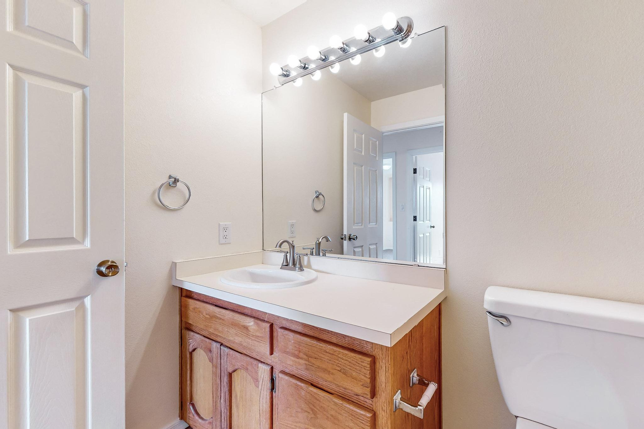 7055 NATALIE JANAE Lane NE