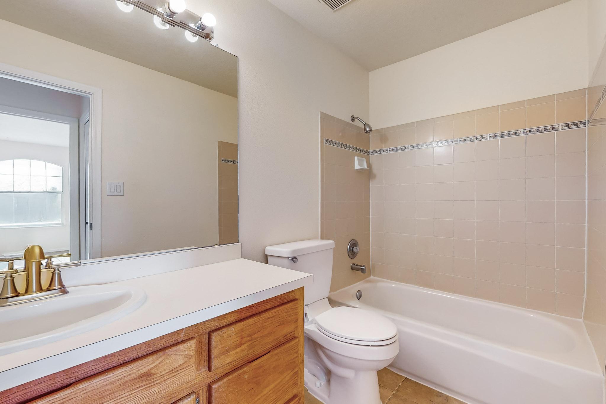 7055 NATALIE JANAE Lane NE