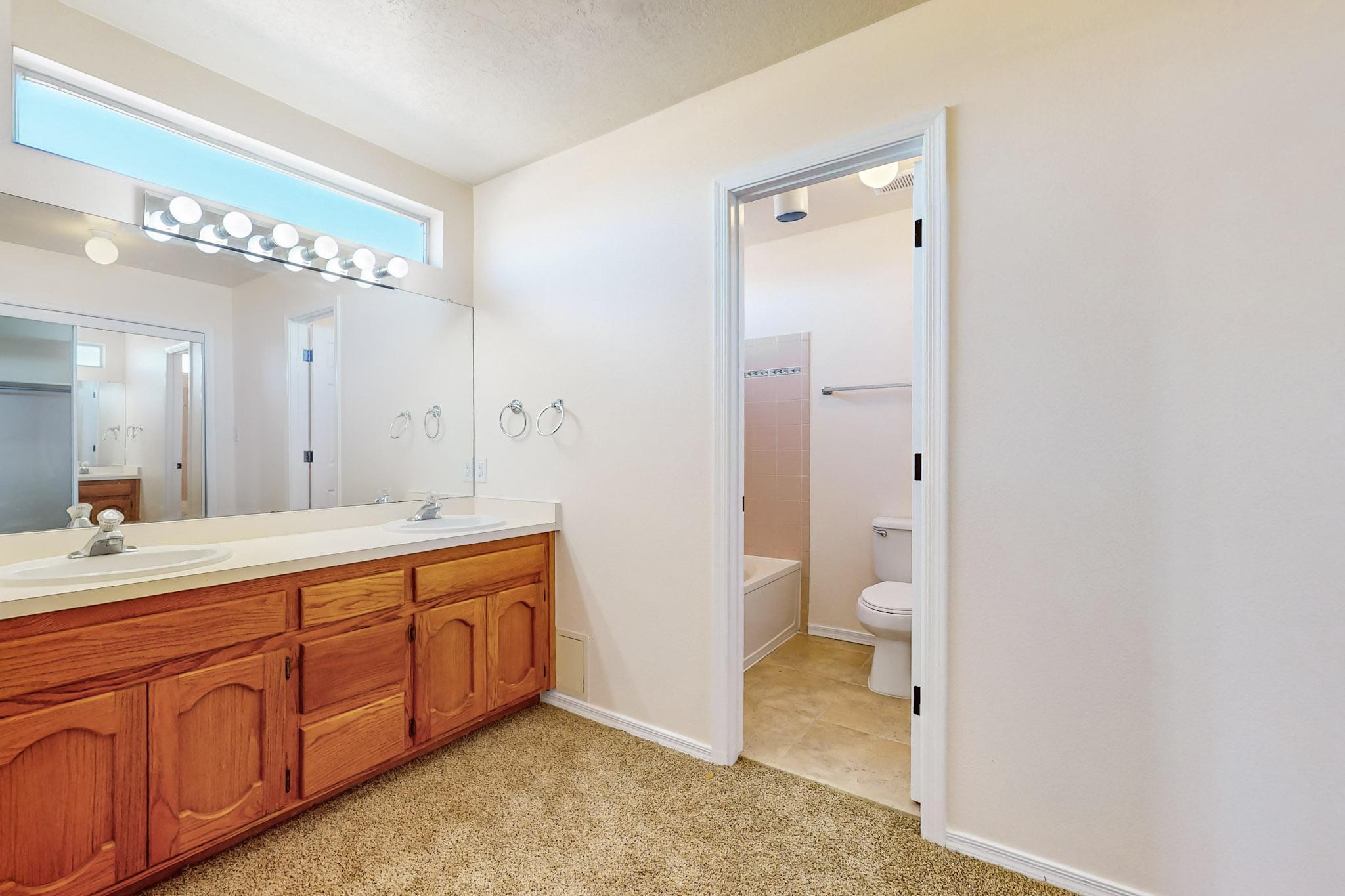 7055 NATALIE JANAE Lane NE