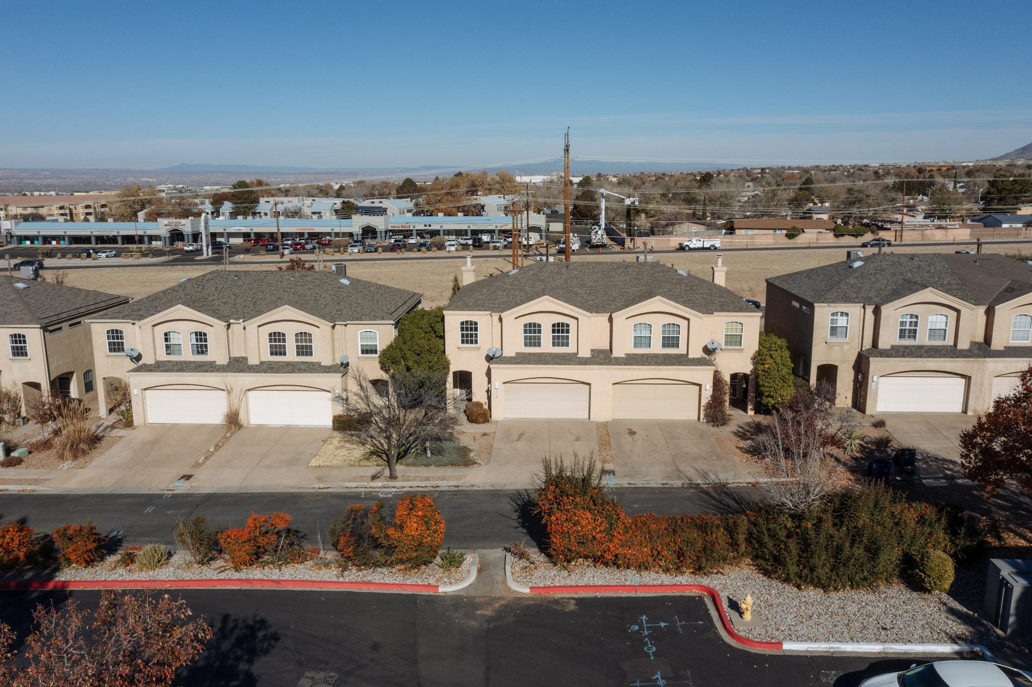 7055 NATALIE JANAE Lane NE