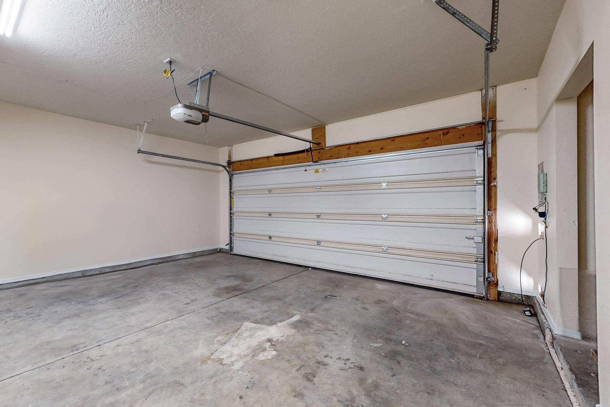 7055 NATALIE JANAE Lane NE