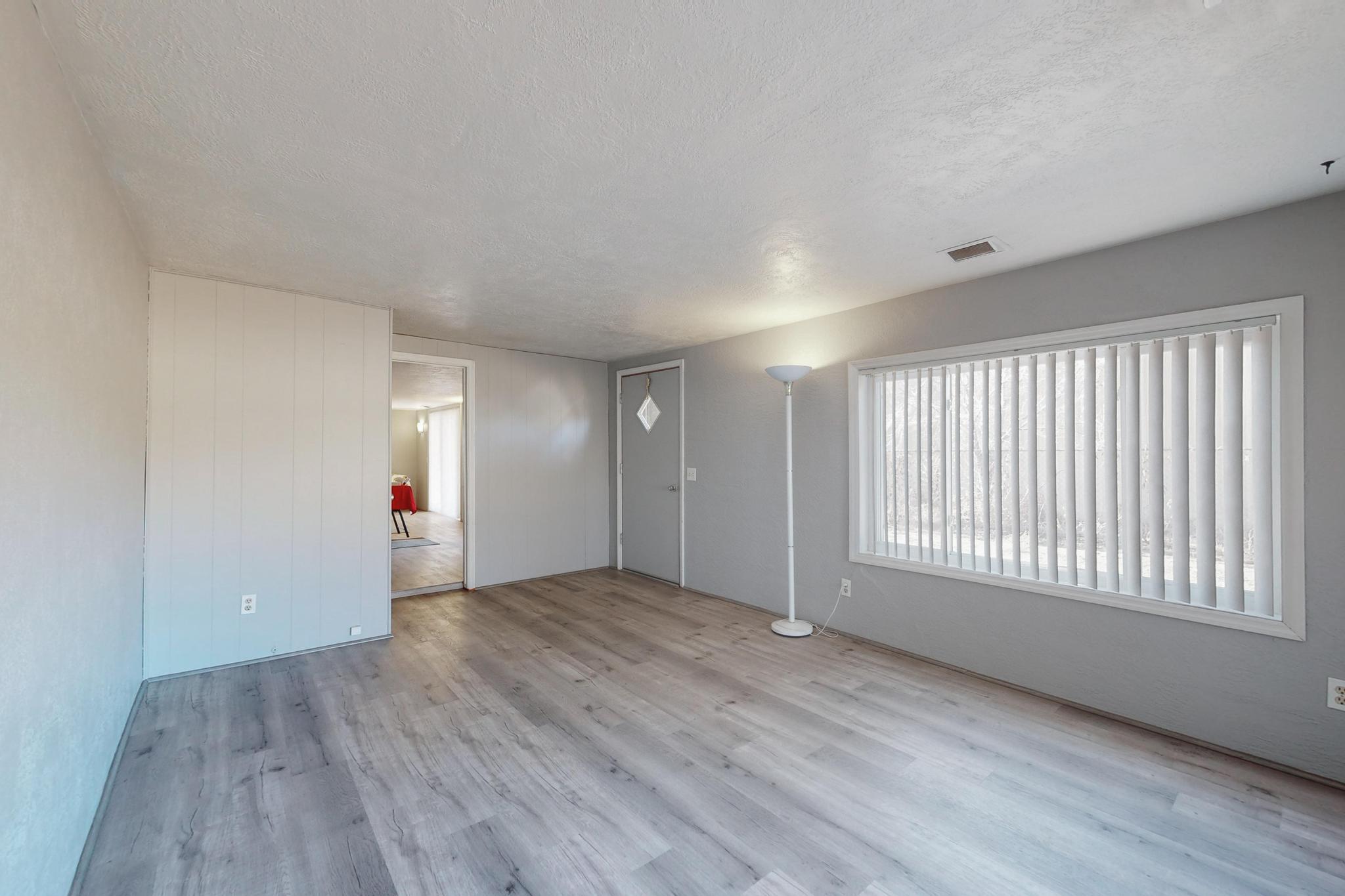 46 SERAFIN Road