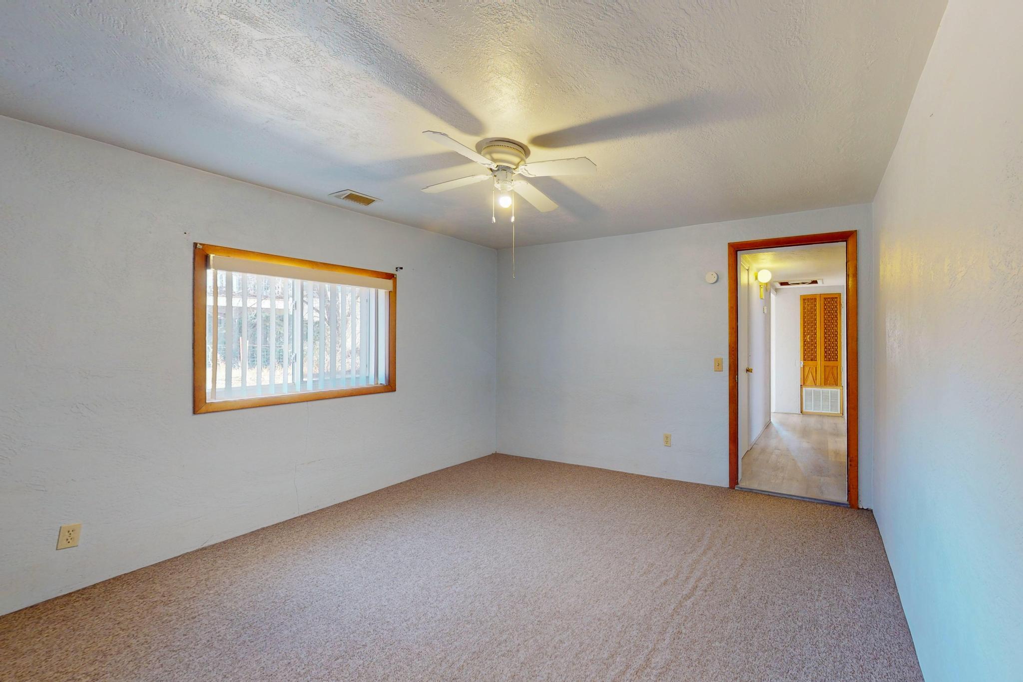 46 SERAFIN Road