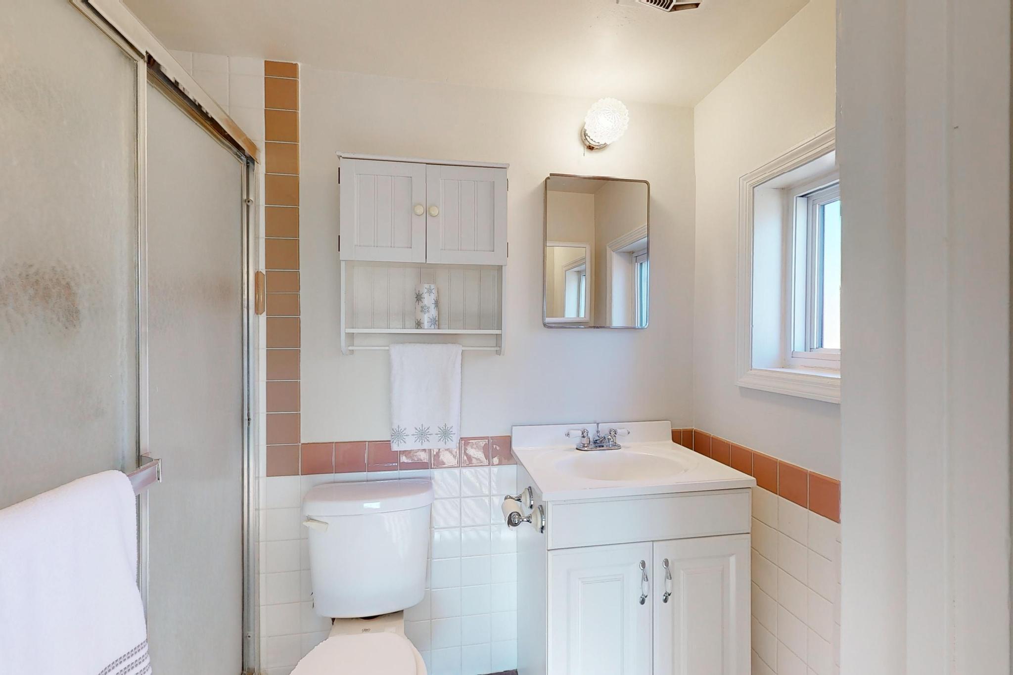 46 SERAFIN Road