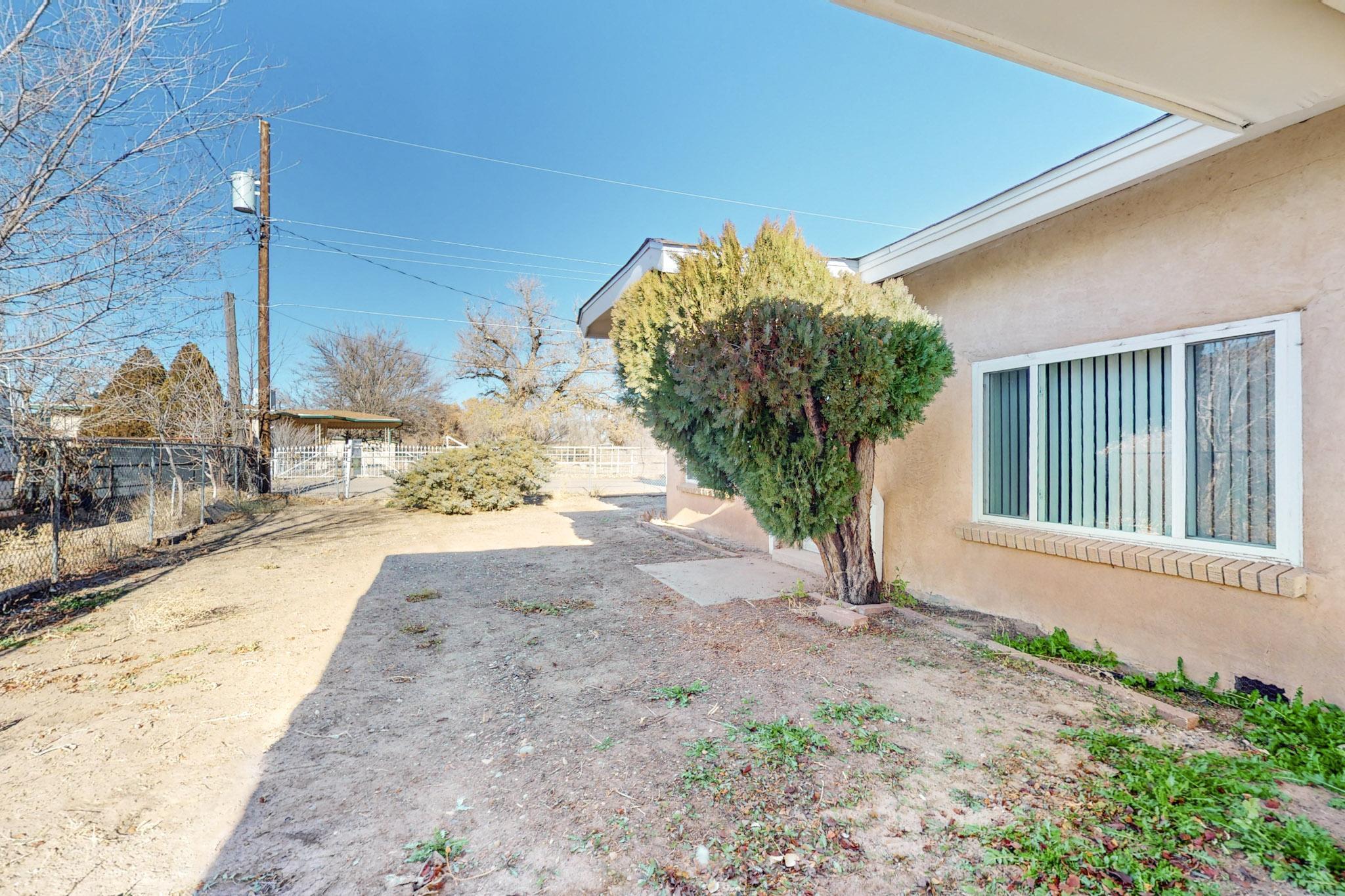 46 SERAFIN Road