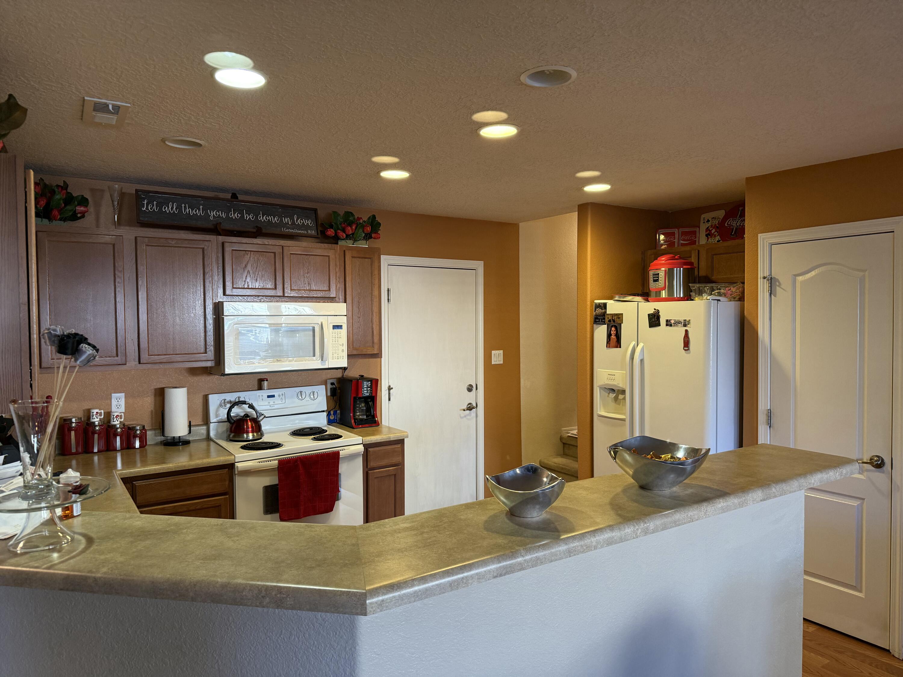 10905 FORT POINT Lane NE
