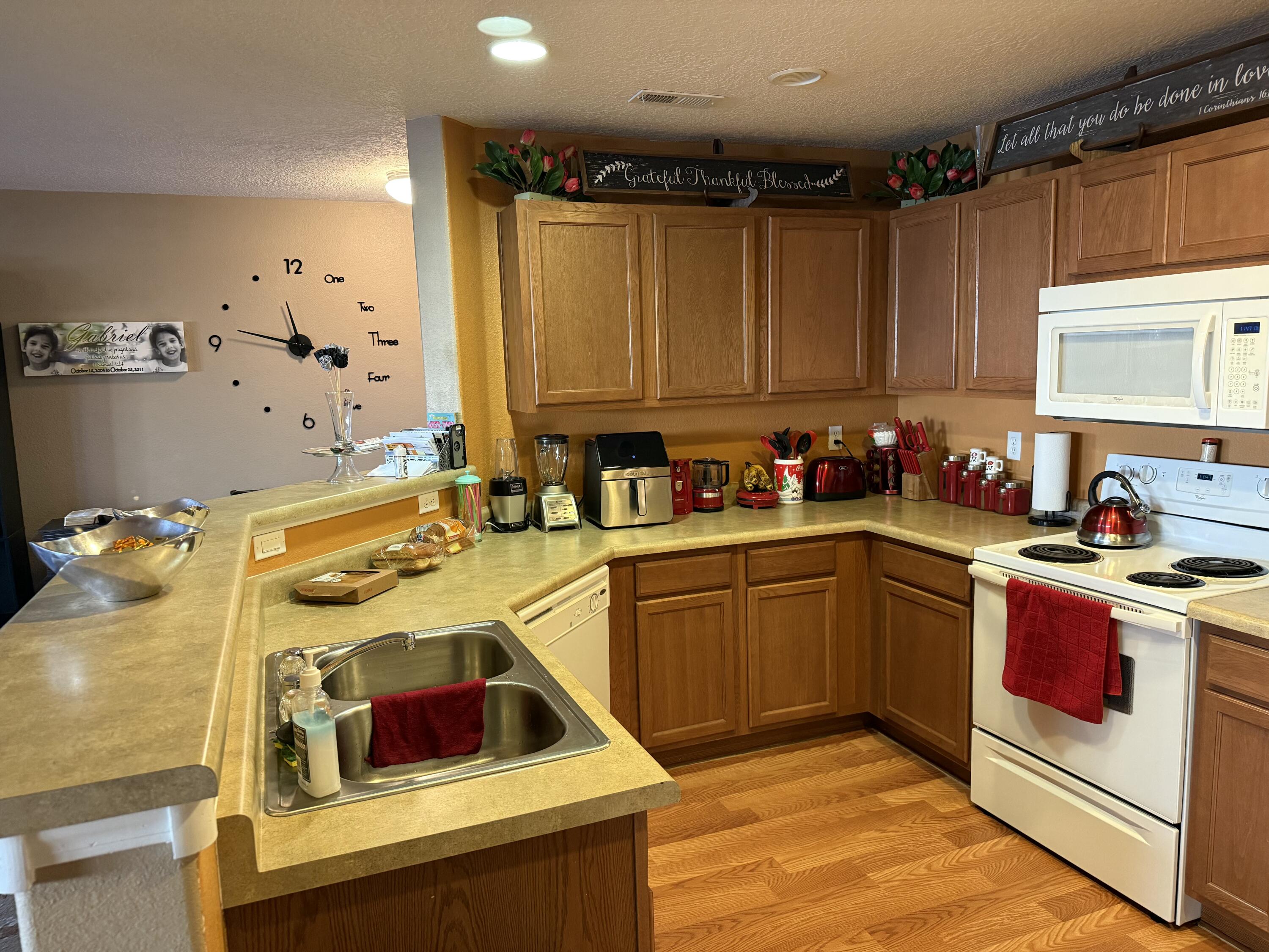 10905 FORT POINT Lane NE