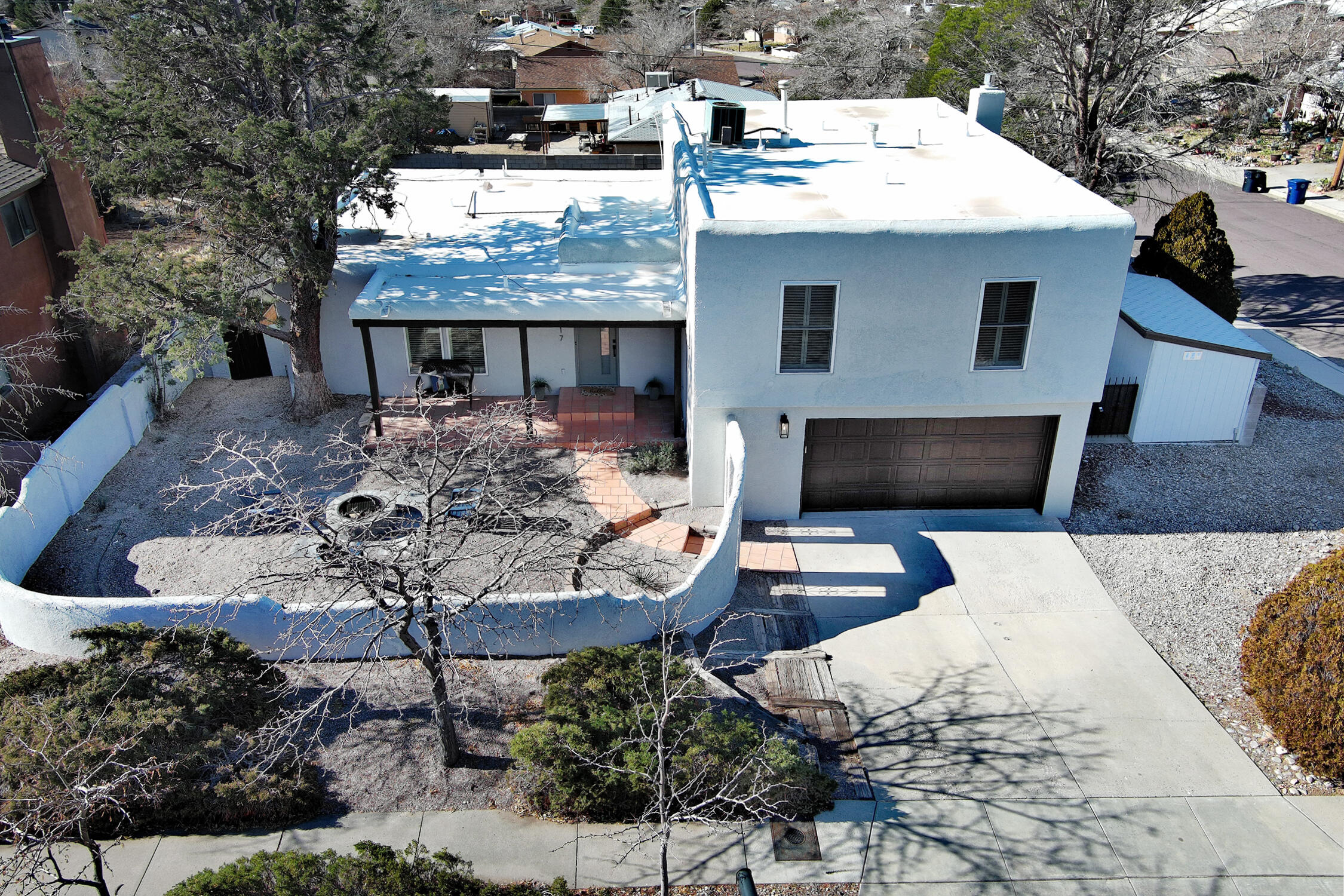 617 MARK Drive NE