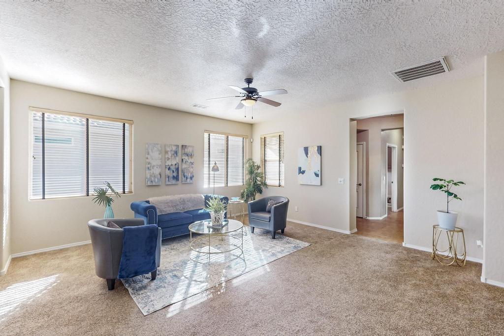 824 GOLDEN YARROW Trail