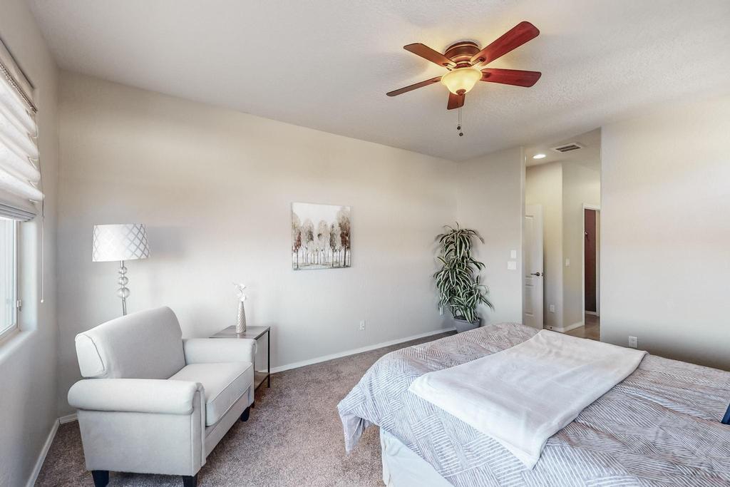 824 GOLDEN YARROW Trail