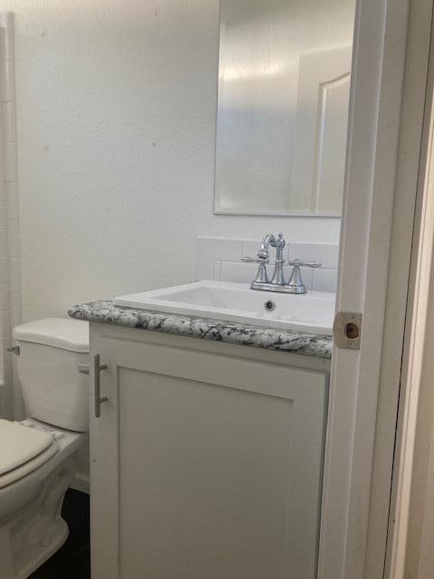 7112 PAN AMERICAN FWY NE 100