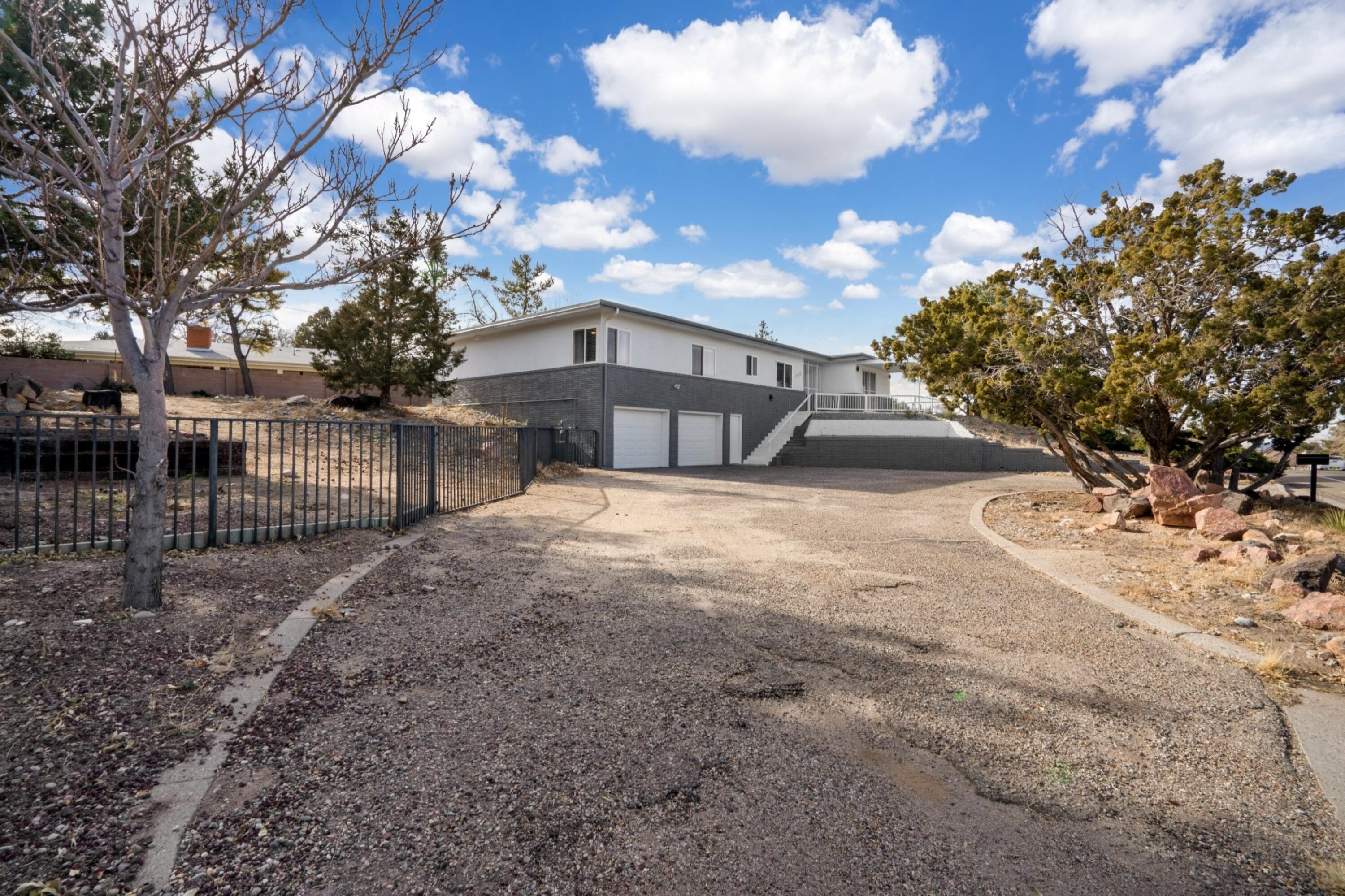700 STAGECOACH Road SE