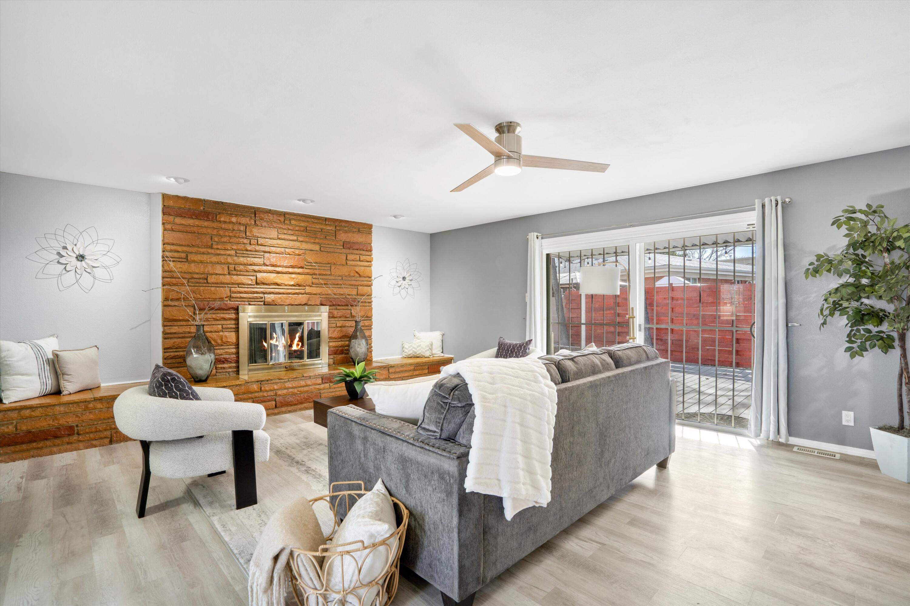 700 STAGECOACH Road SE
