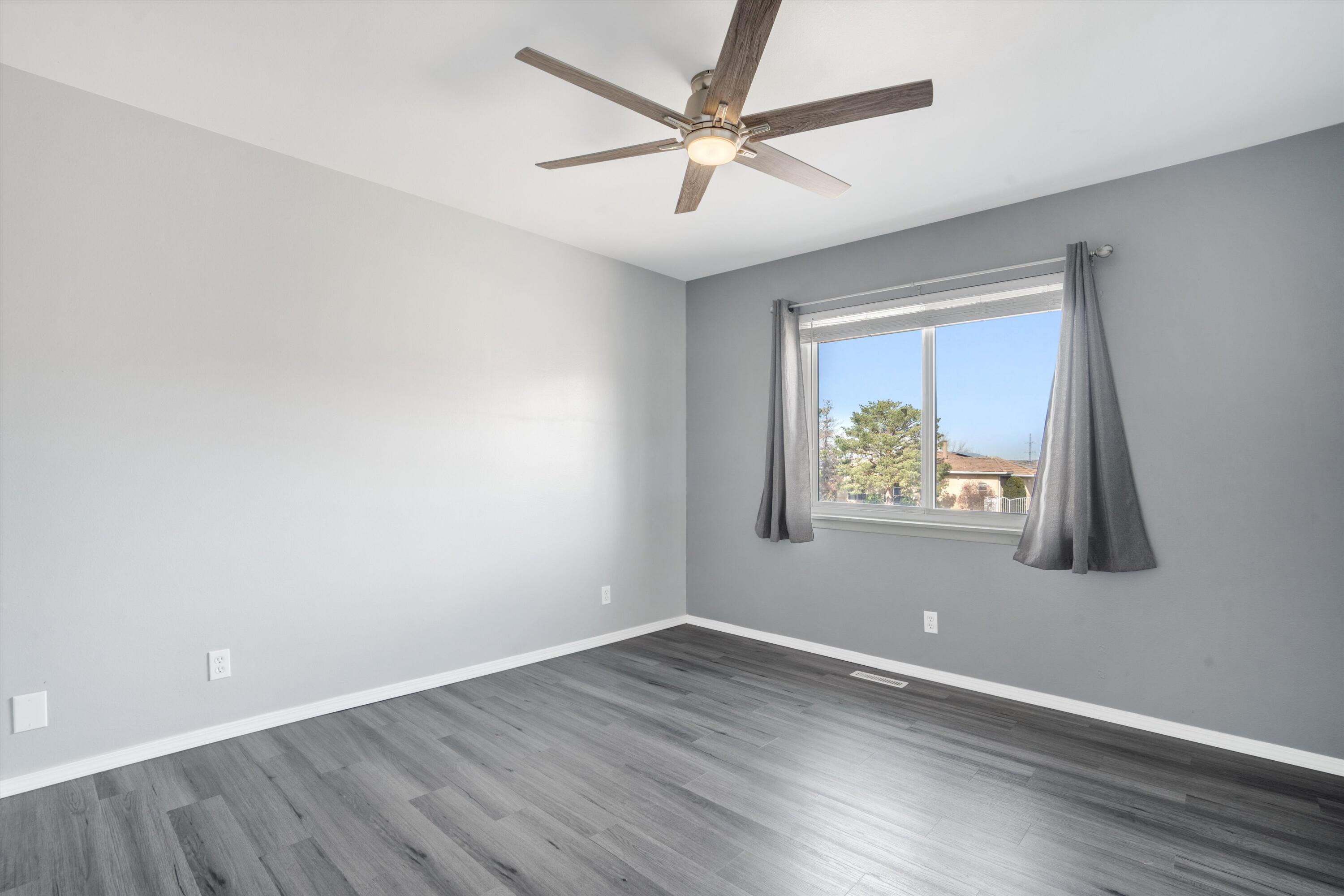 700 STAGECOACH Road SE