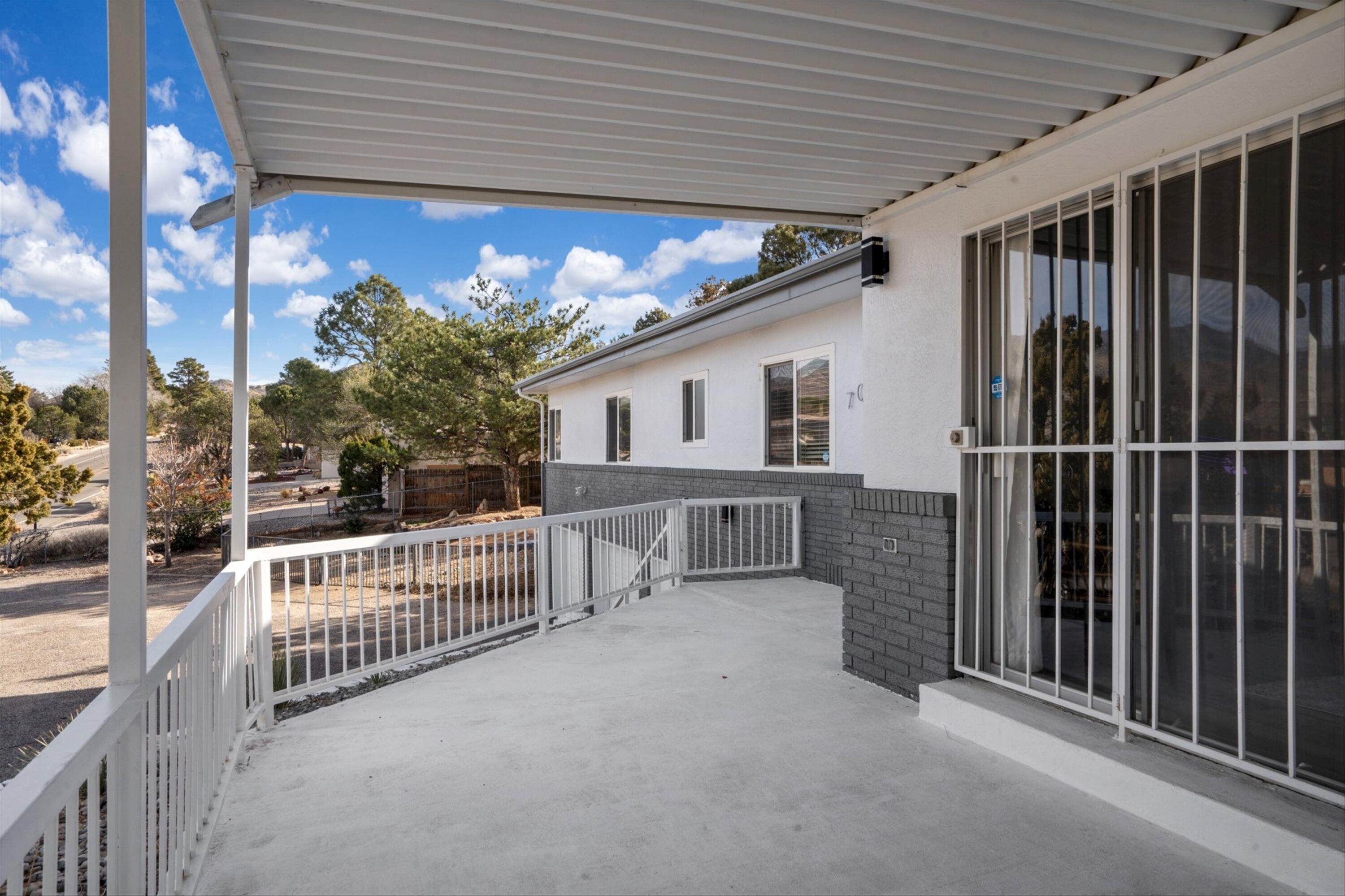 700 STAGECOACH Road SE