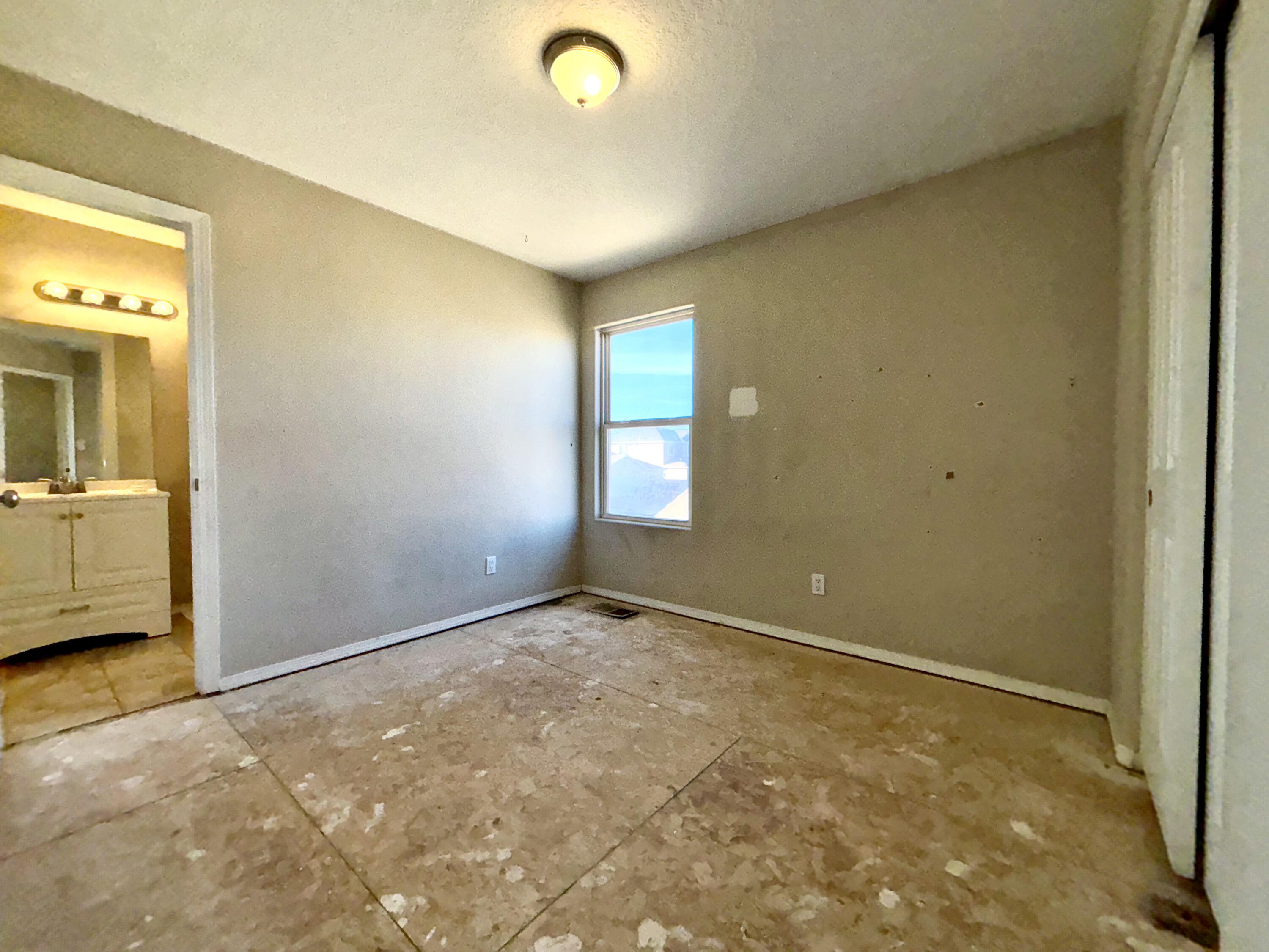 5405 VIERRA Avenue SW