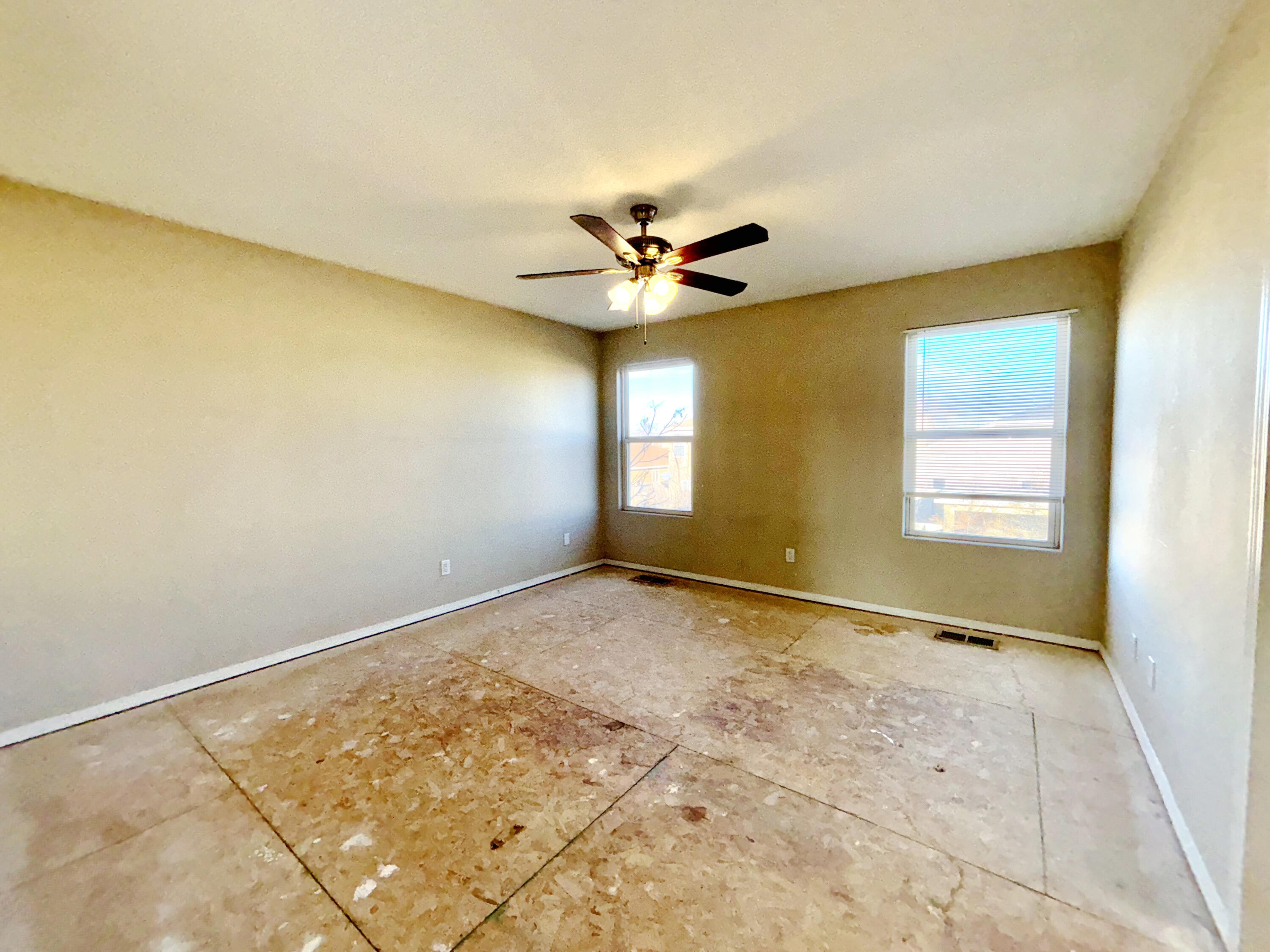 5405 VIERRA Avenue SW