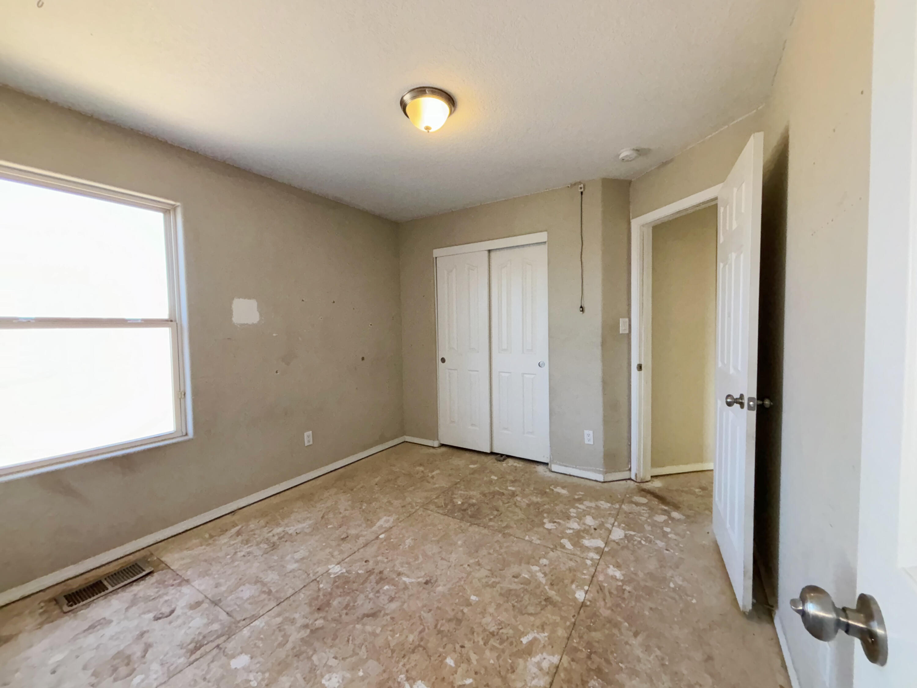 5405 VIERRA Avenue SW