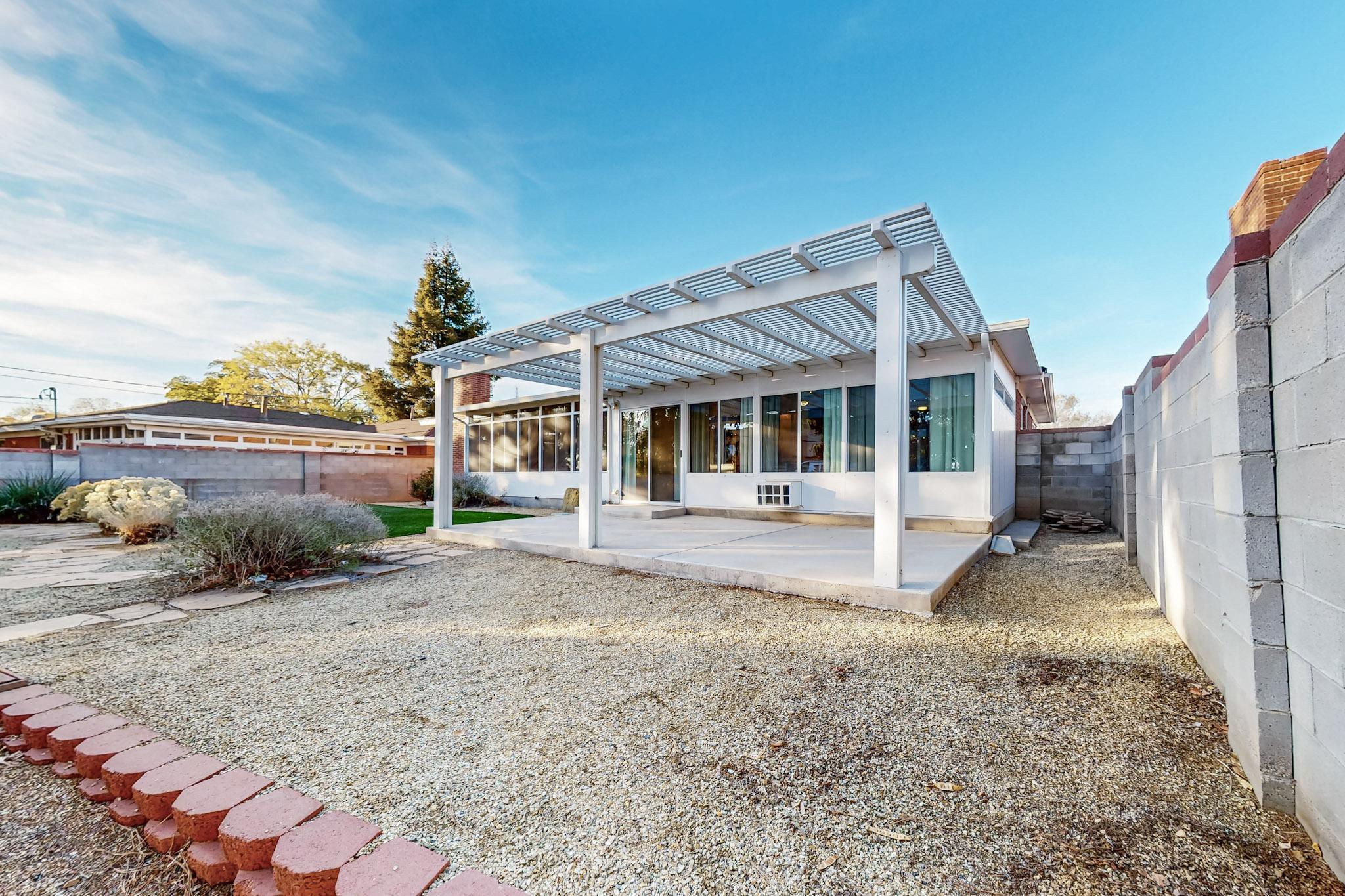 7600 MORROW Avenue NE