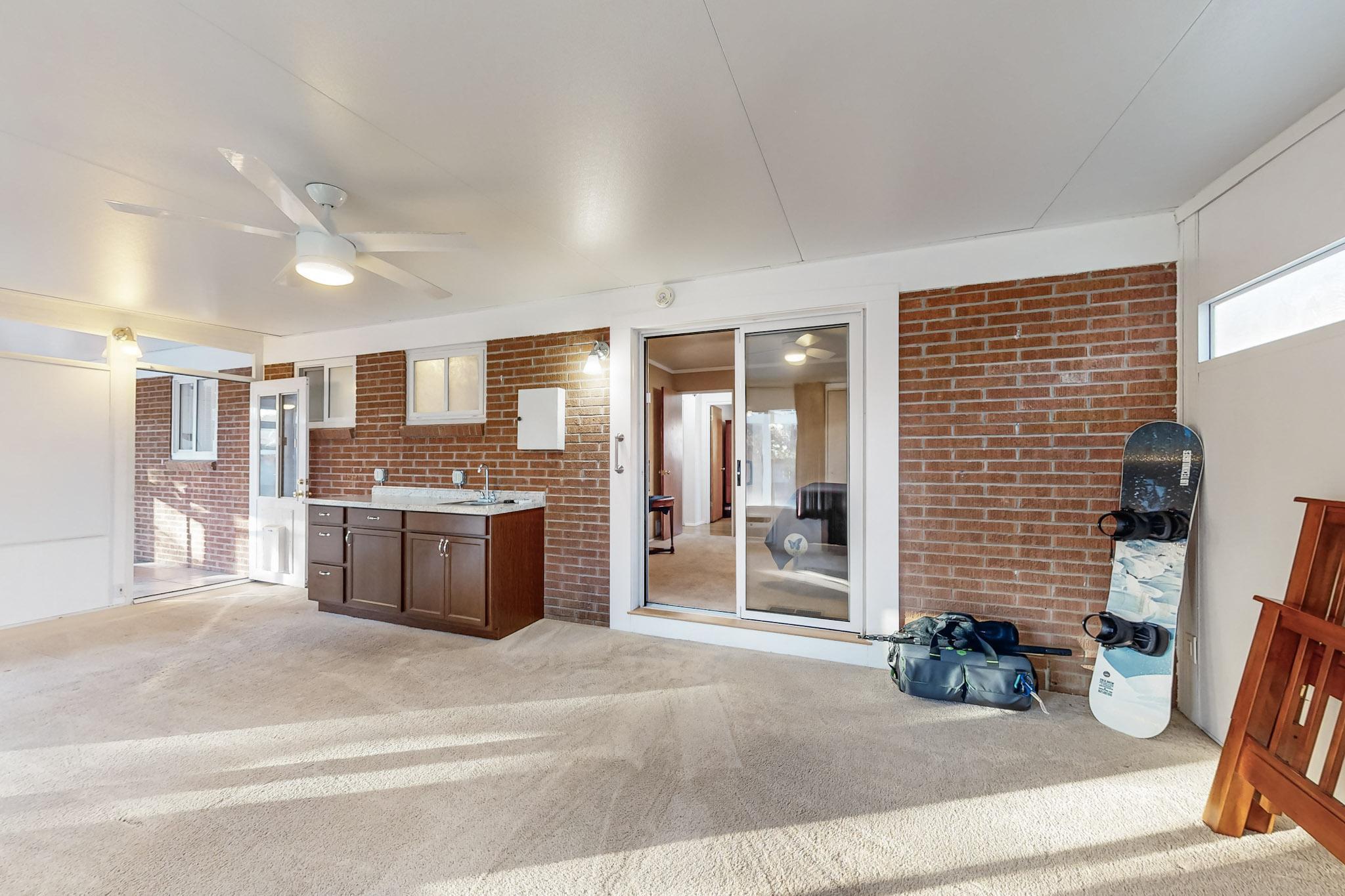 7600 MORROW Avenue NE