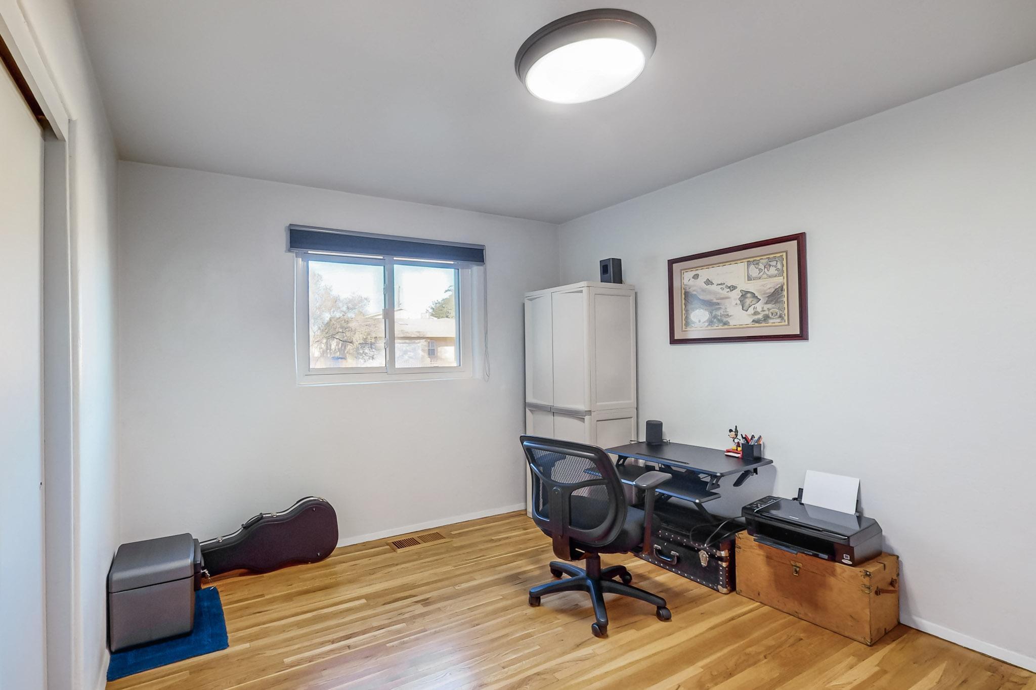 7600 MORROW Avenue NE