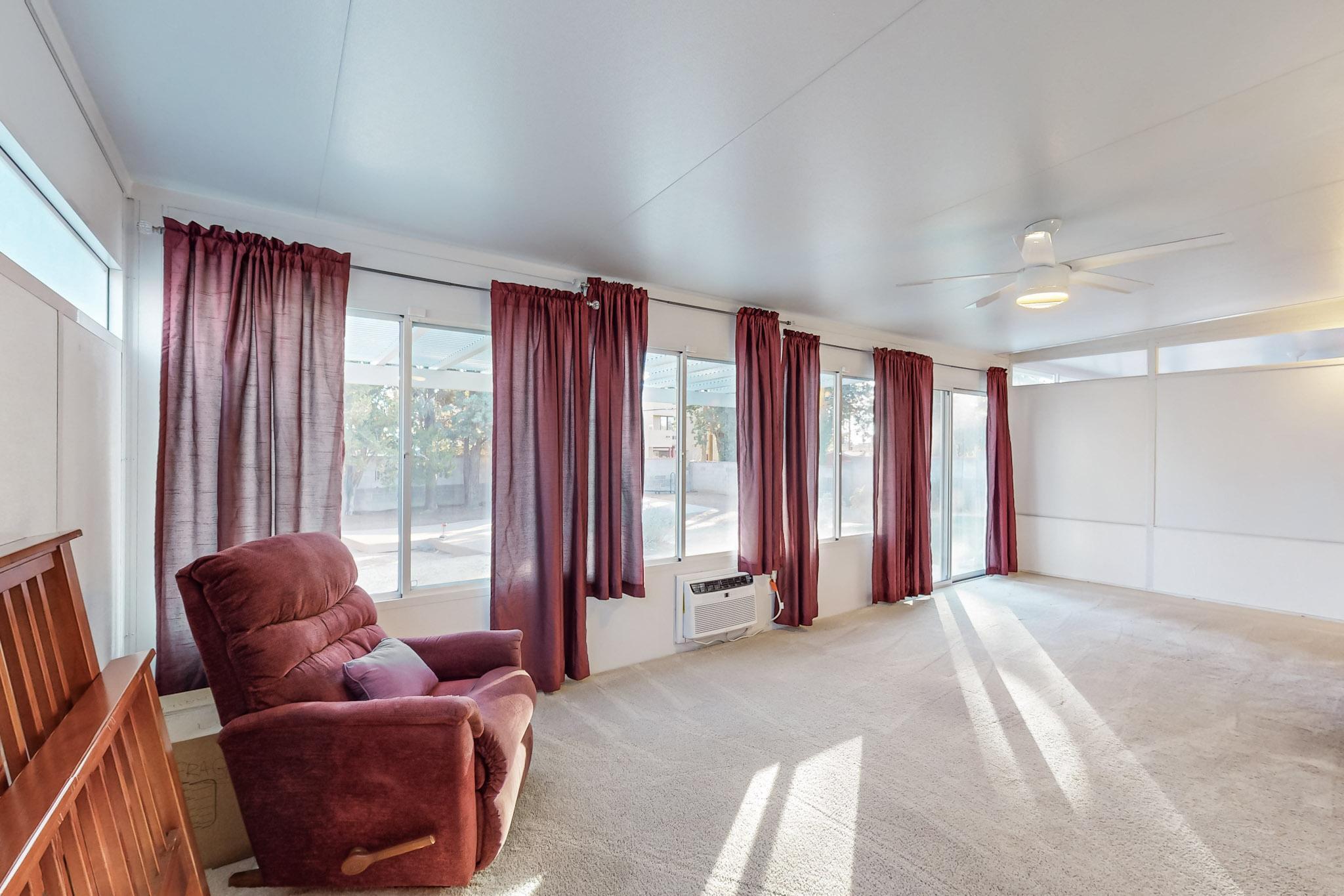 7600 MORROW Avenue NE